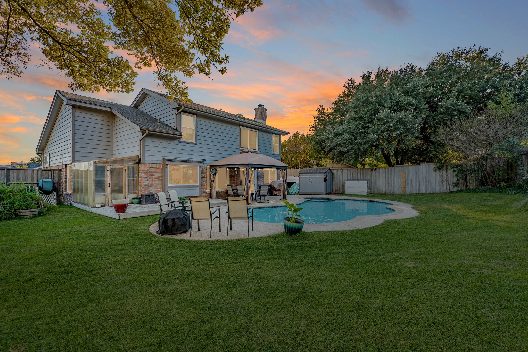 6101 Ridge Top Lane