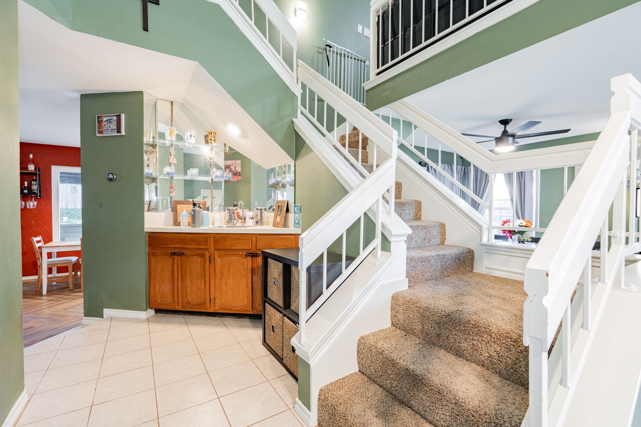 6101 Ridge Top Lane