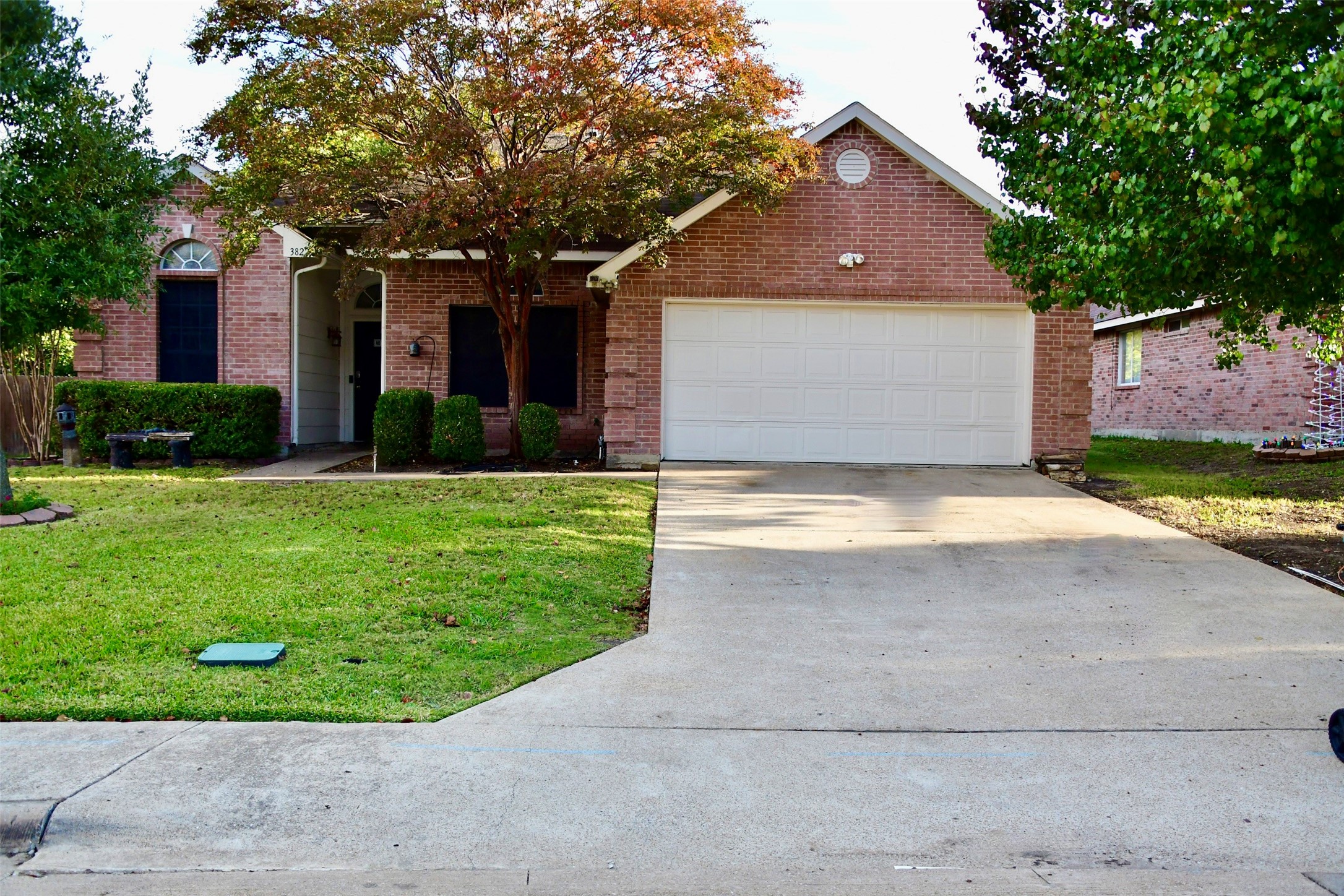 3822 Sycamore