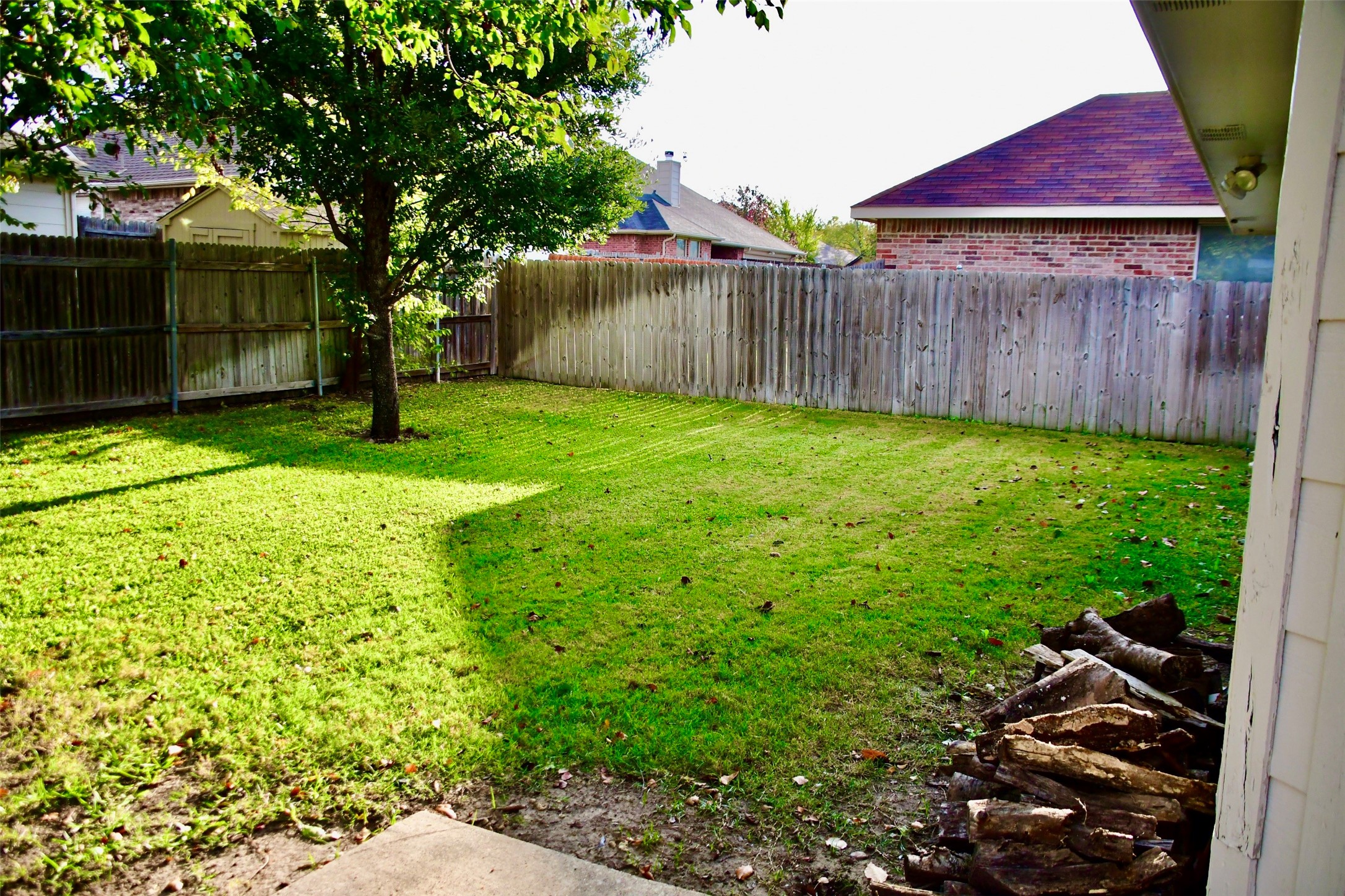 3822 Sycamore