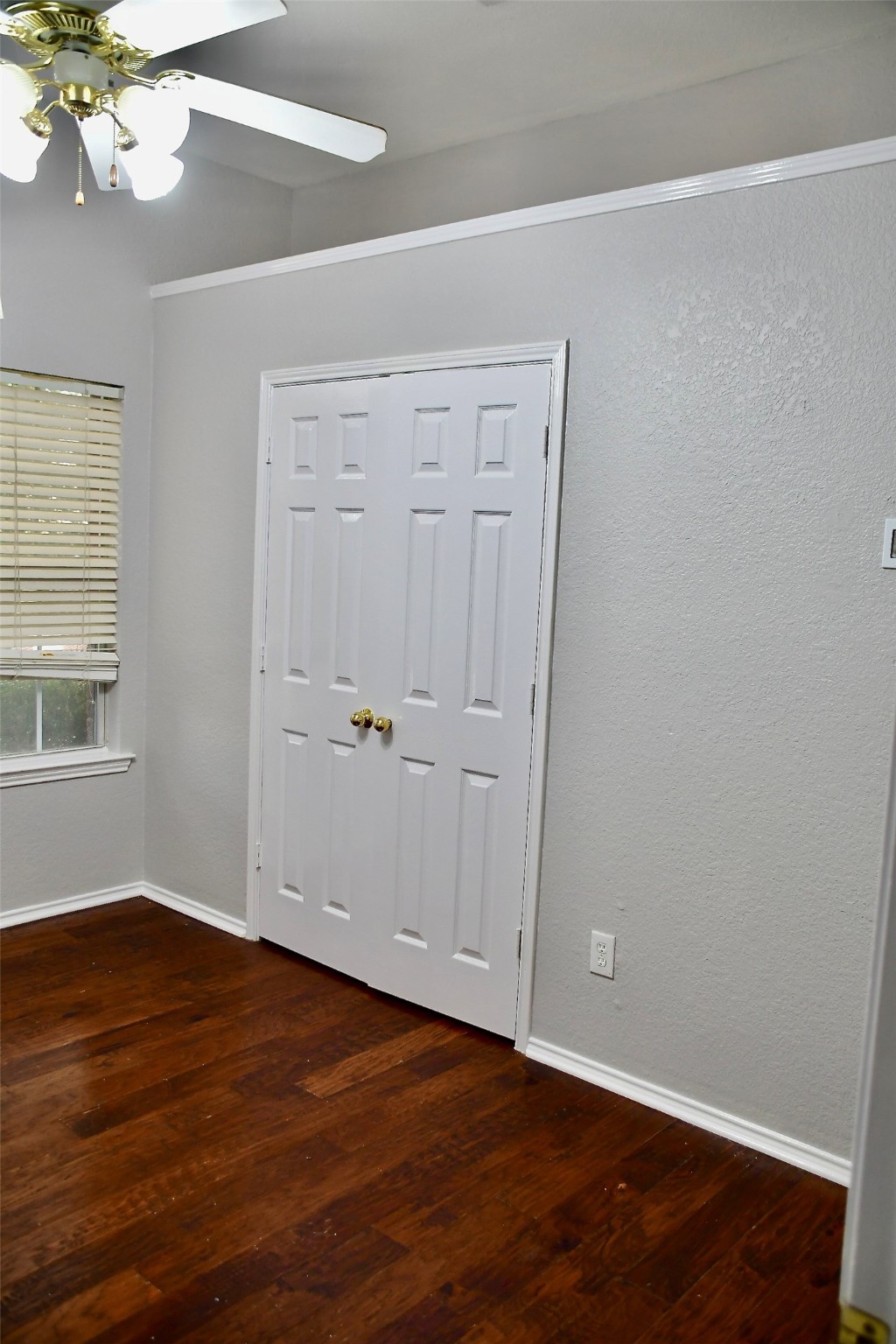 3822 Sycamore