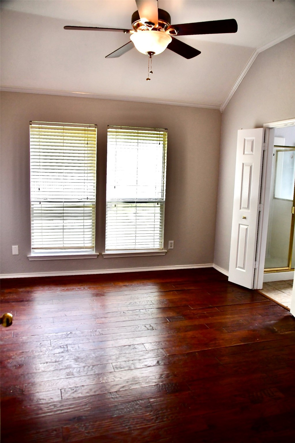3822 Sycamore