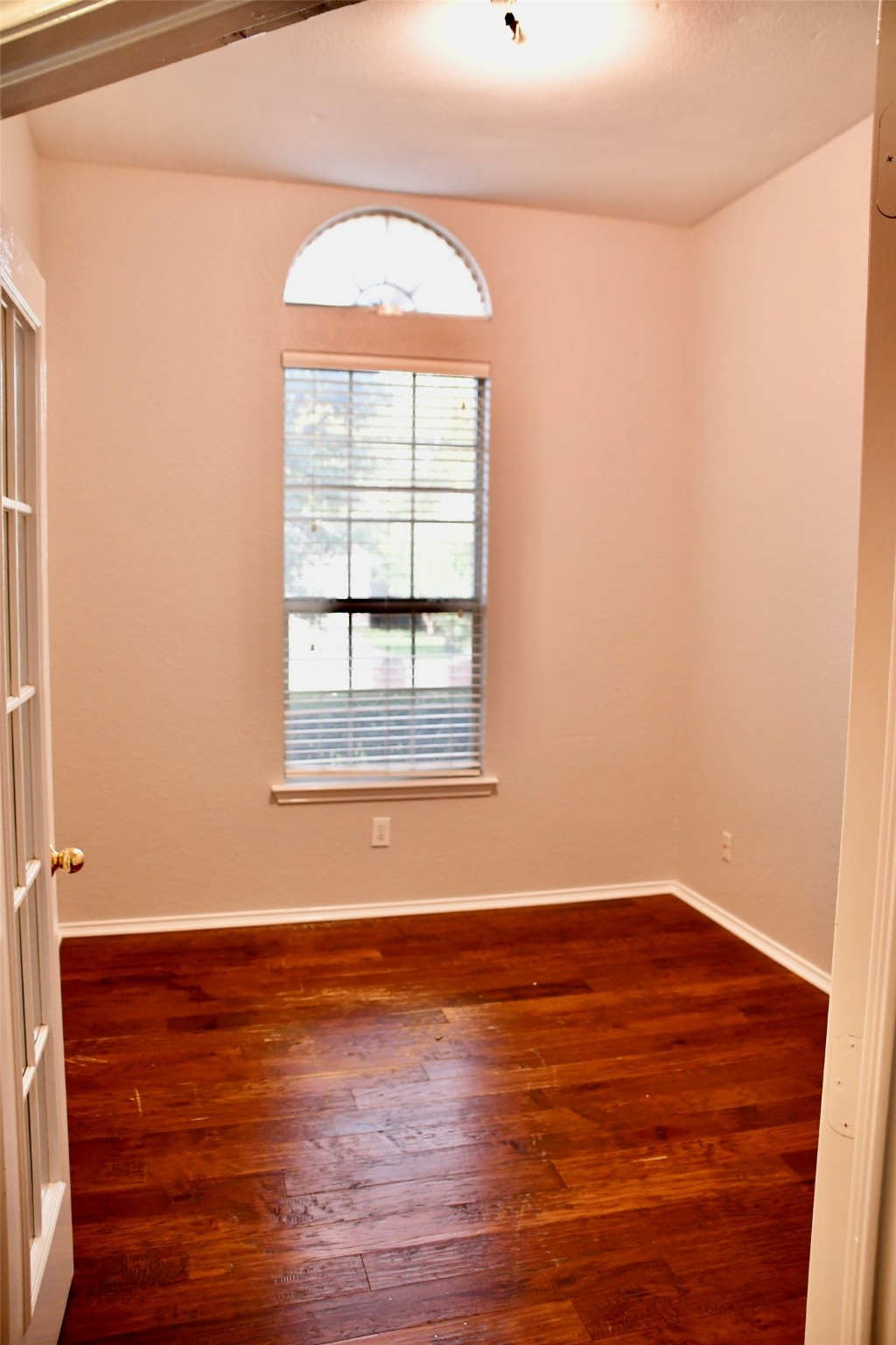 3822 Sycamore