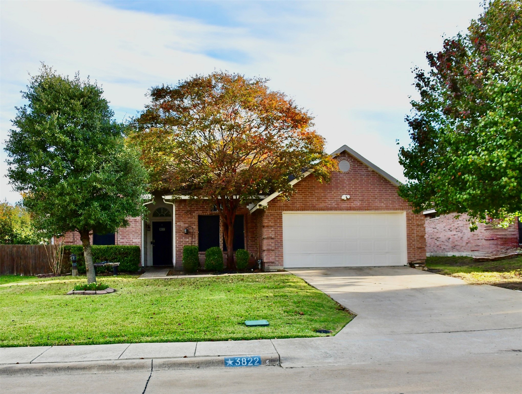 3822 Sycamore