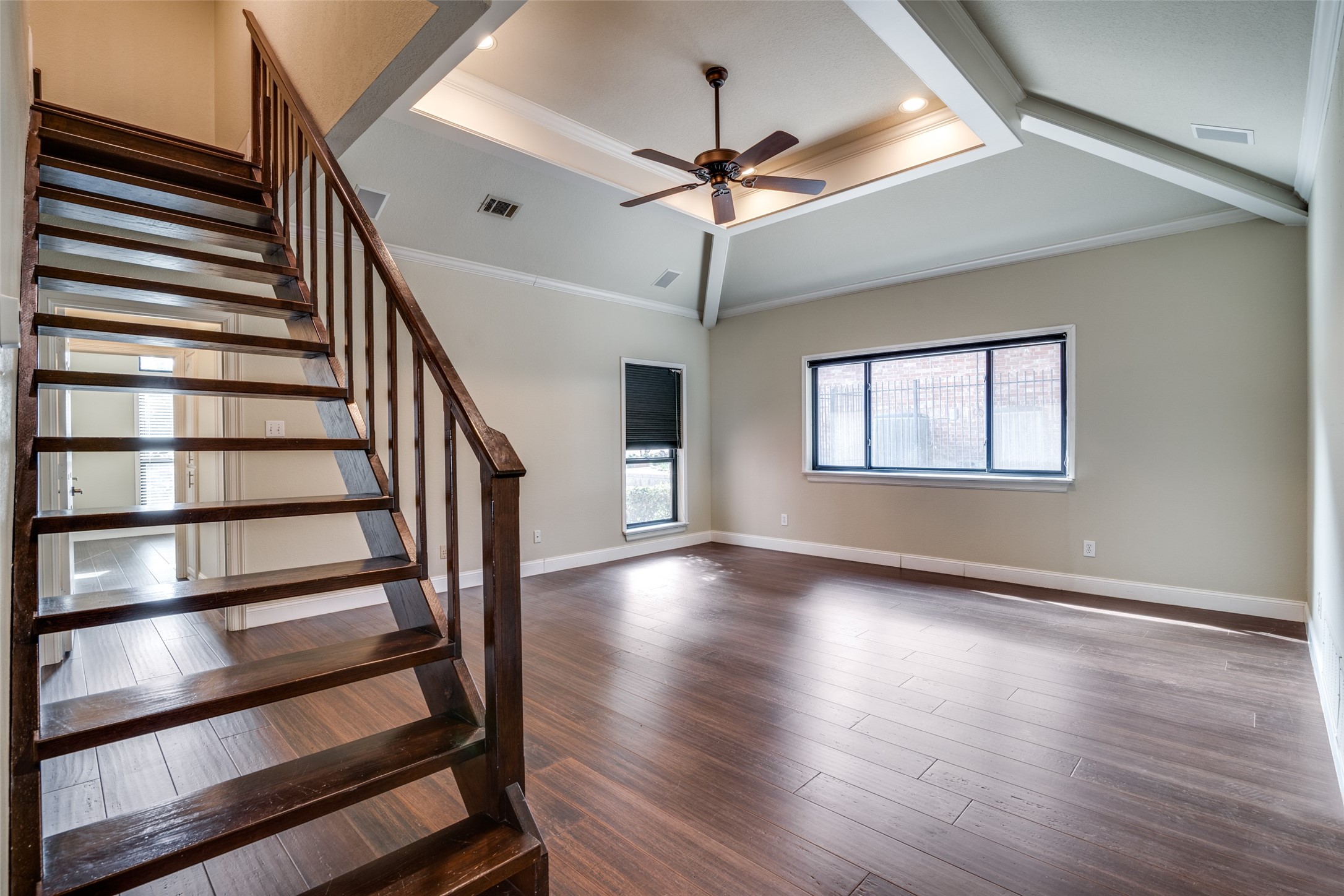 2309 Woodmont Circle