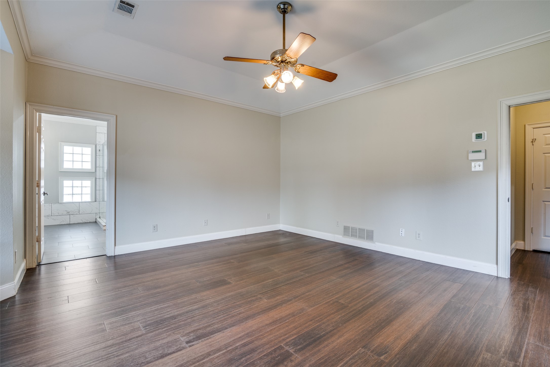 2309 Woodmont Circle