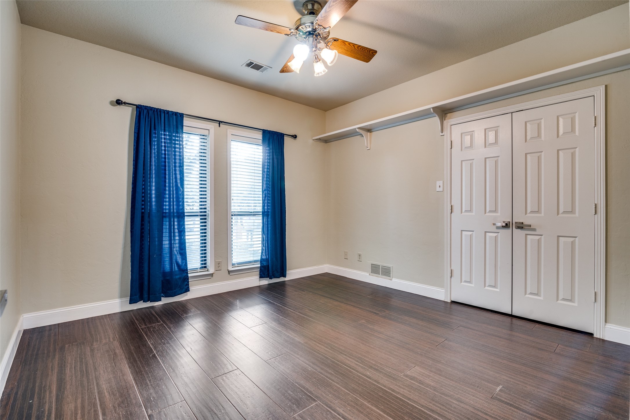2309 Woodmont Circle