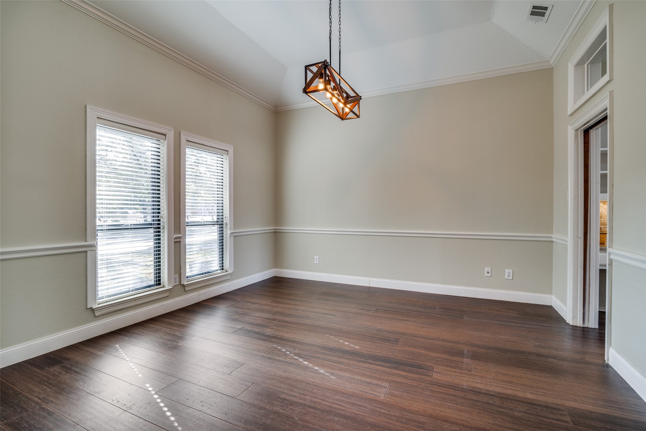 2309 Woodmont Circle