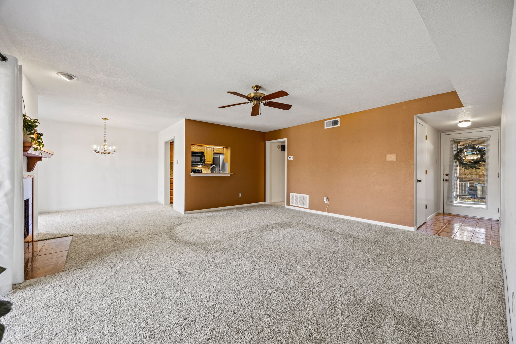 1009 Signal Ridge Place