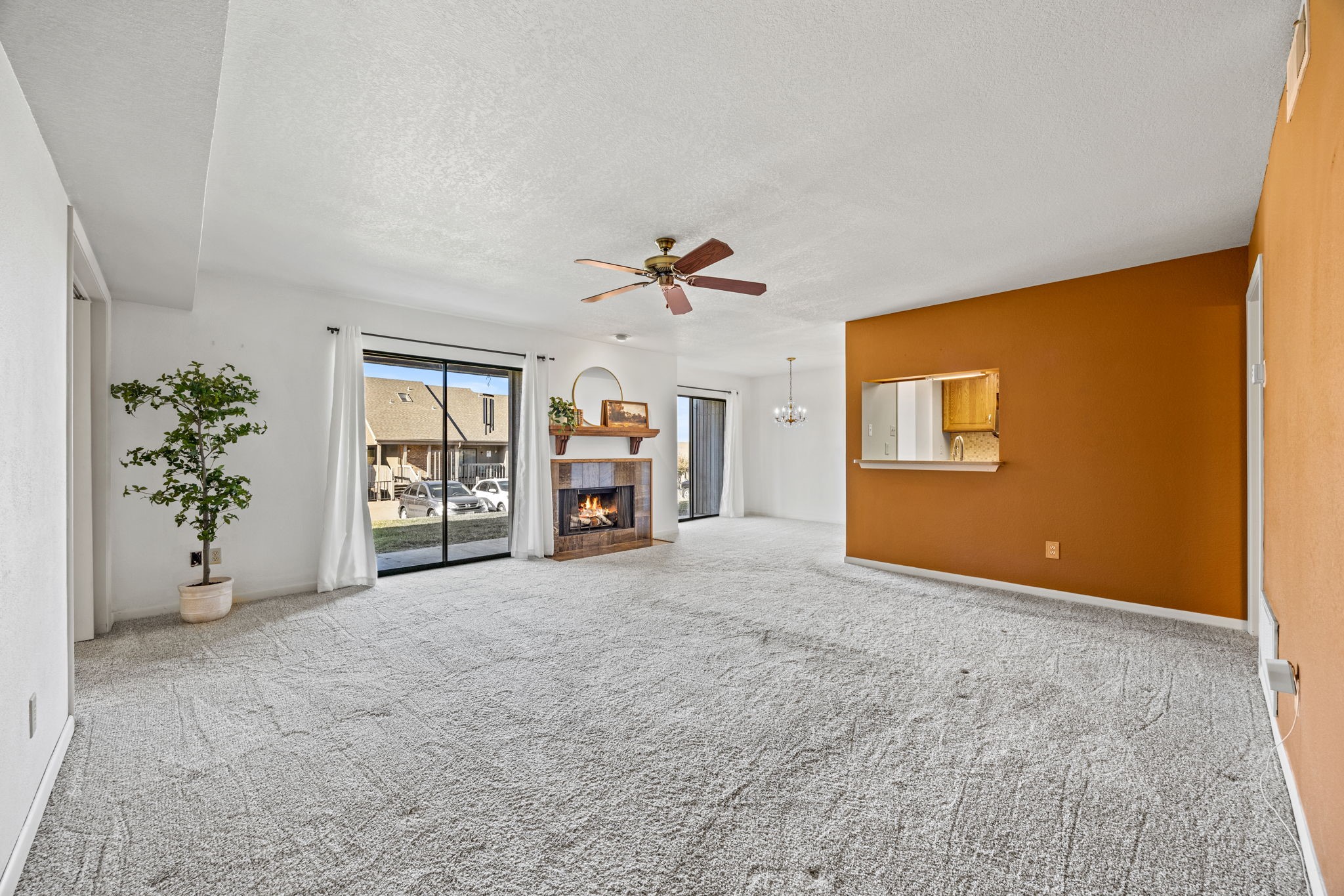 1009 Signal Ridge Place