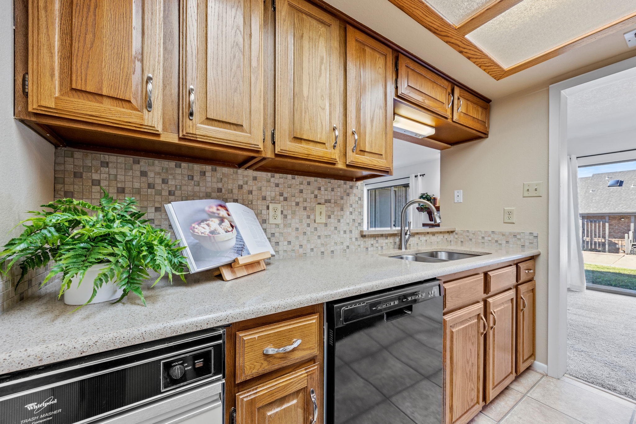 1009 Signal Ridge Place