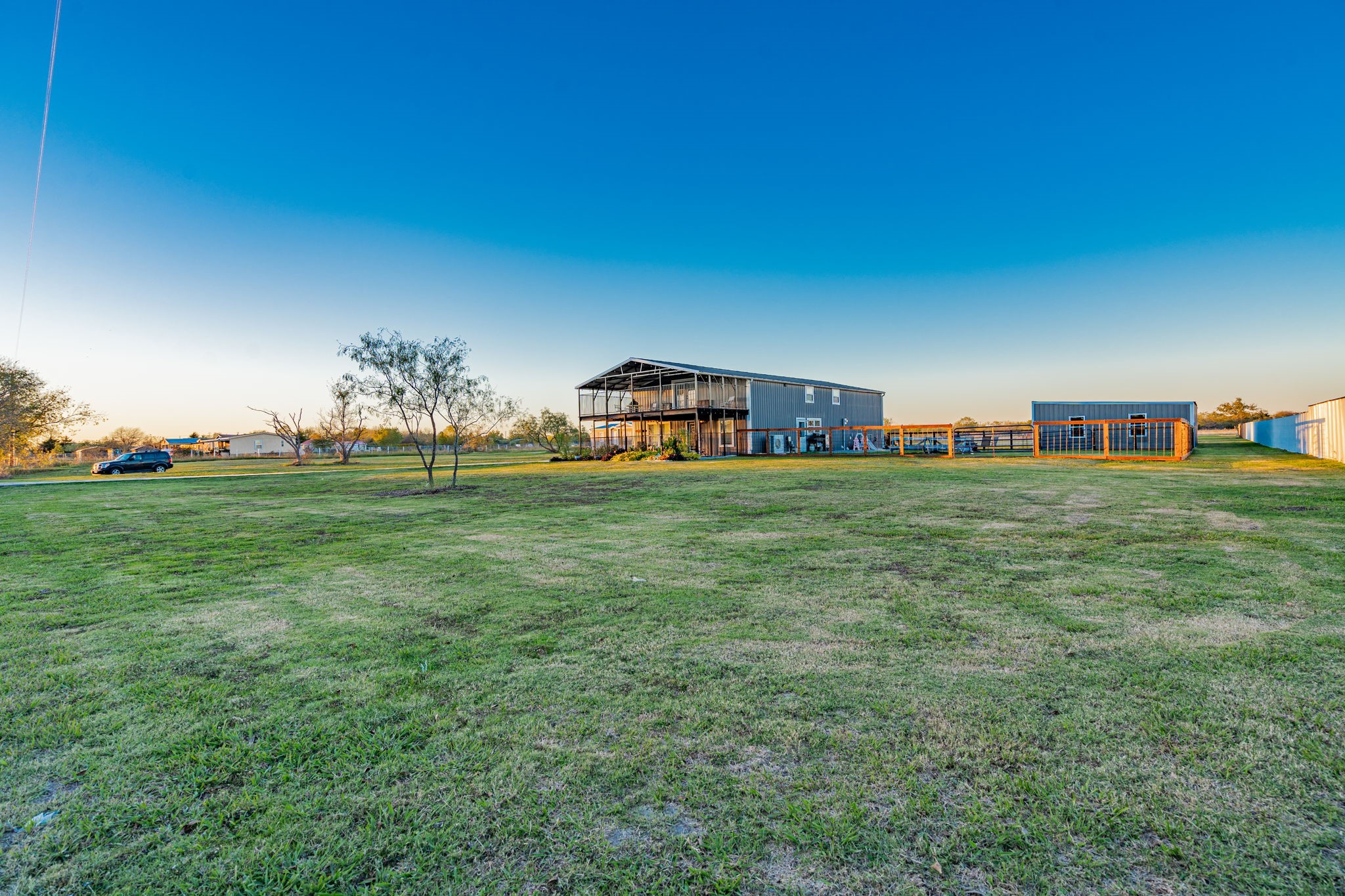 4528 County Road 2596