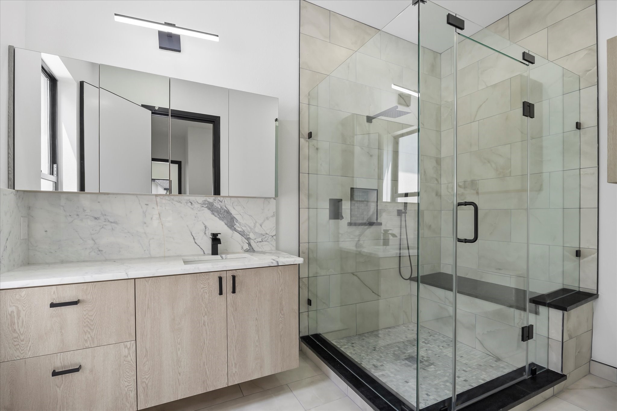 2811 Rodeo Drive