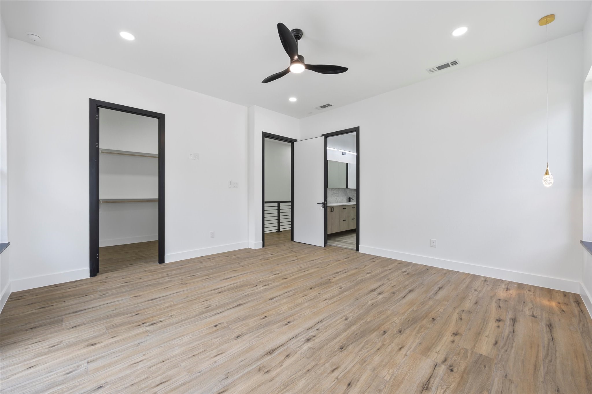 2811 Rodeo Drive