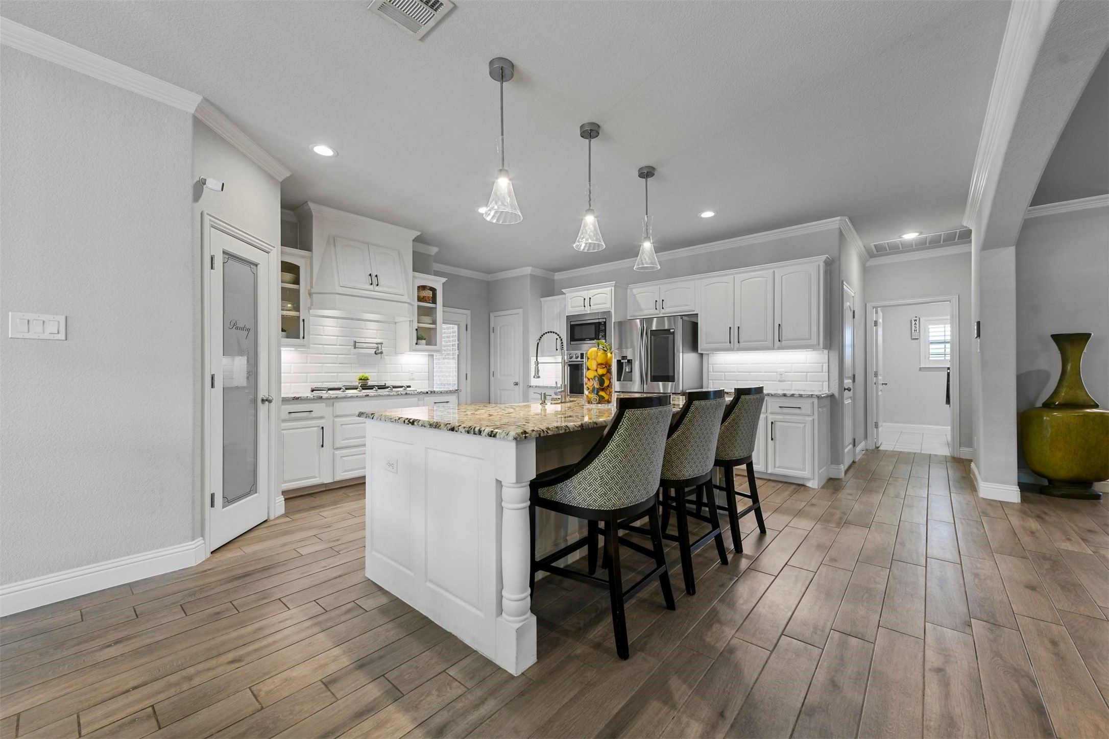 12800 Rocking Horse Drive