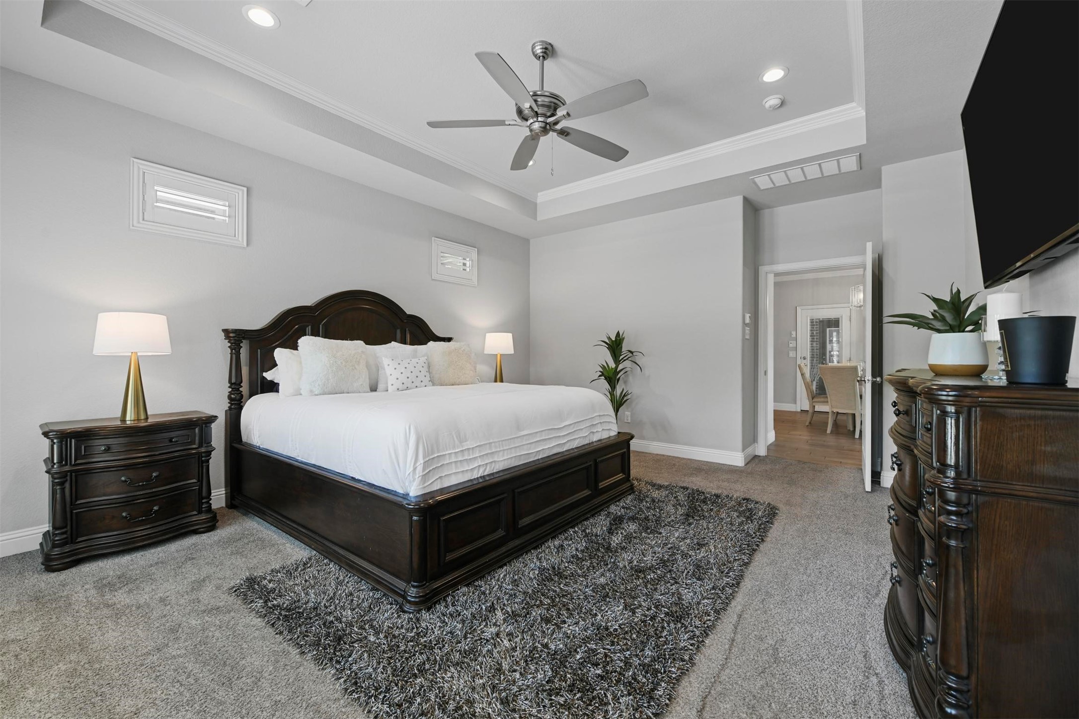 12800 Rocking Horse Drive