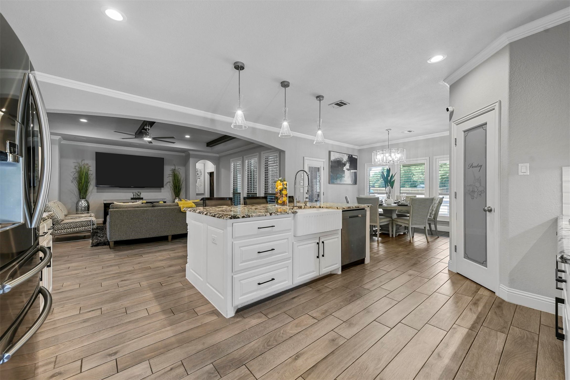 12800 Rocking Horse Drive
