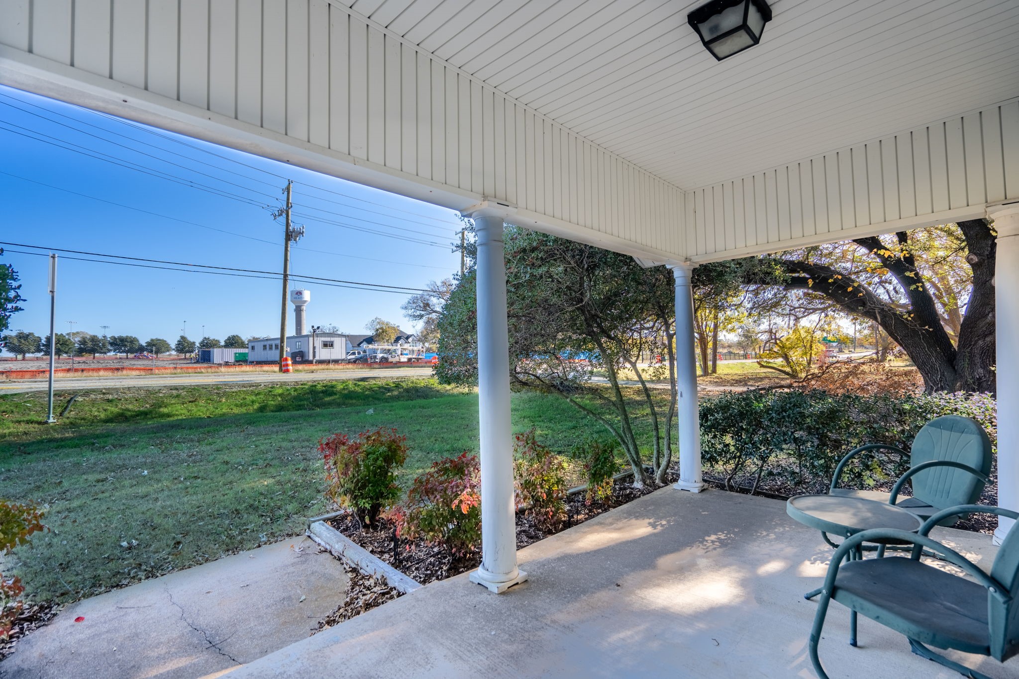 2441 N FM 740