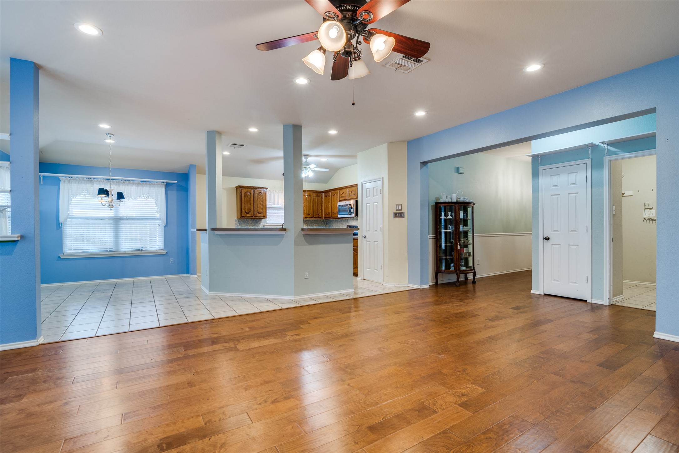 2804 Spencer Circle