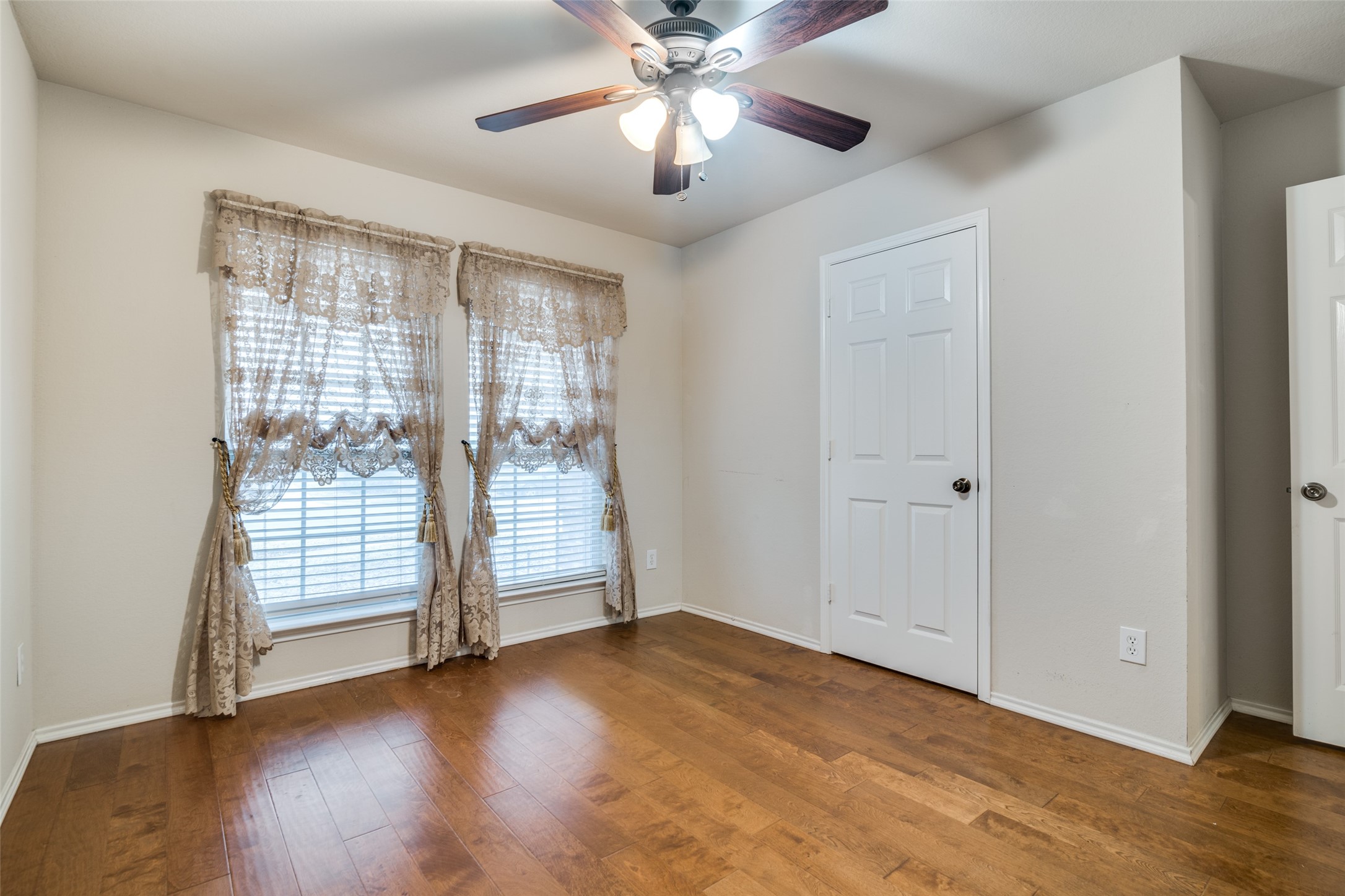 2804 Spencer Circle