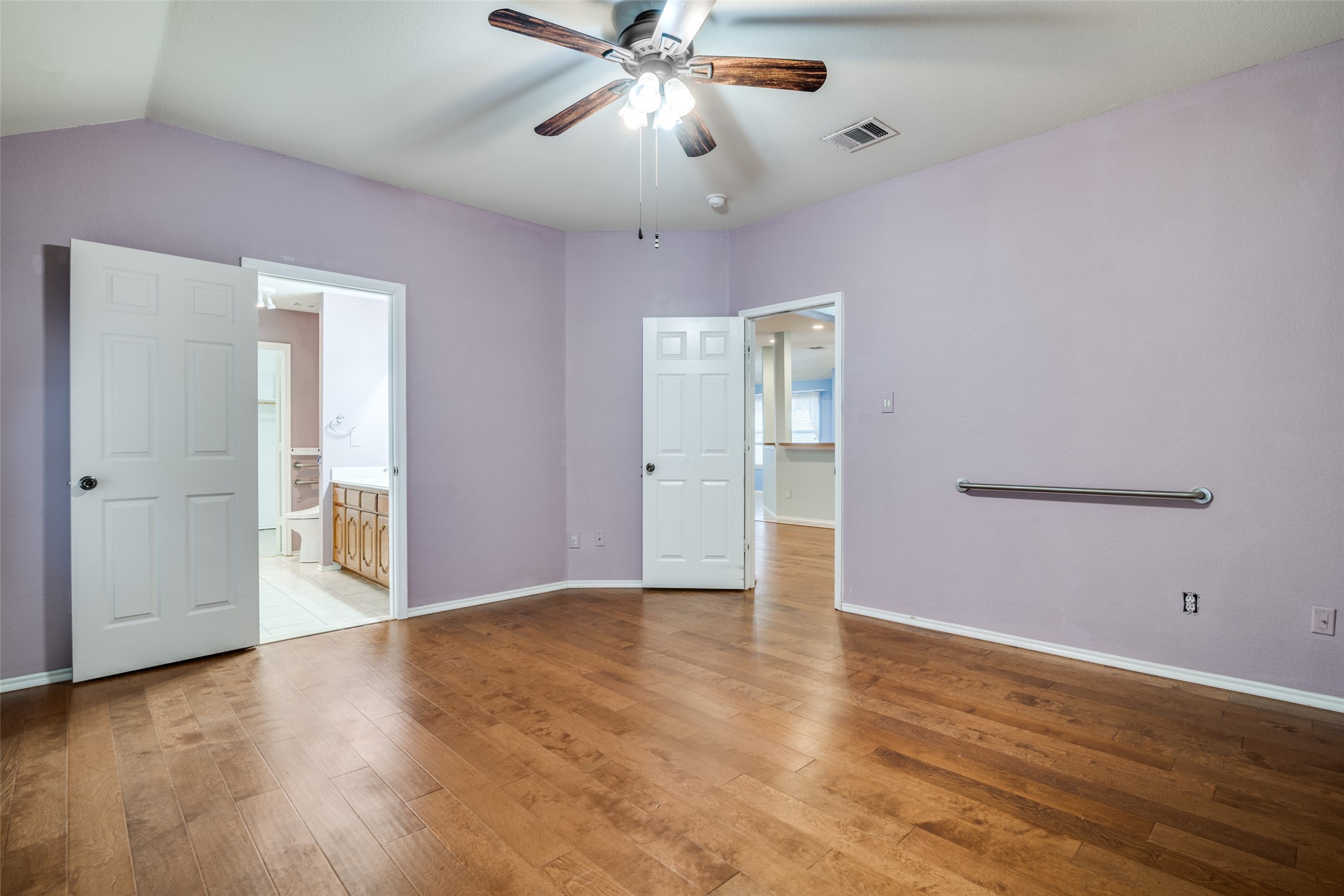 2804 Spencer Circle