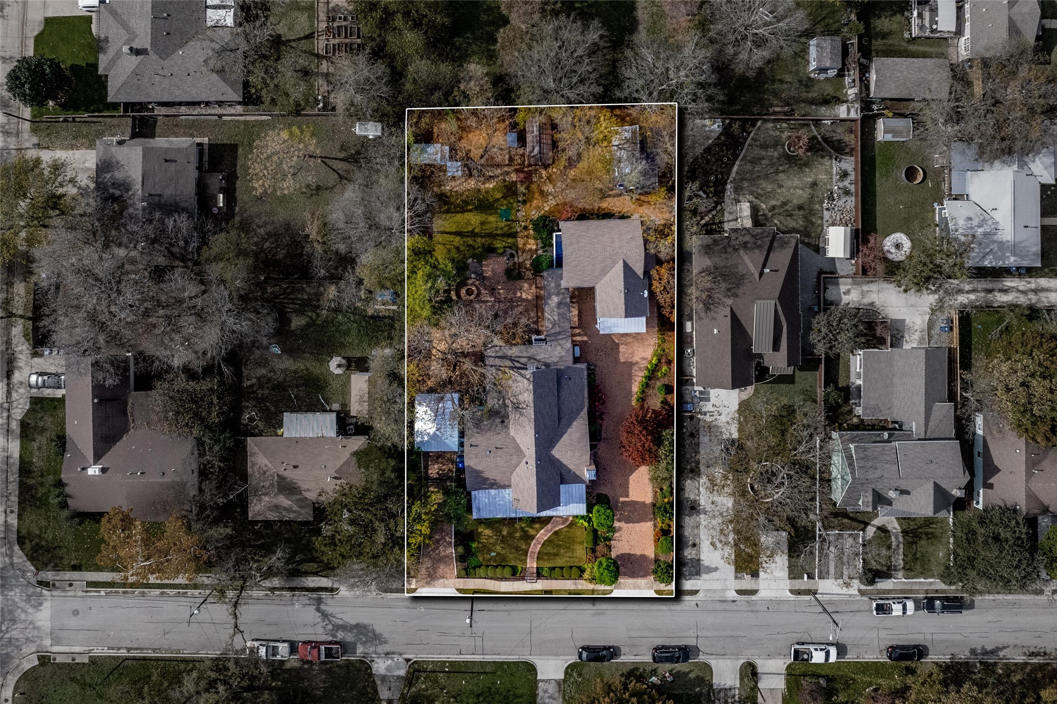 814 Barnes Street
