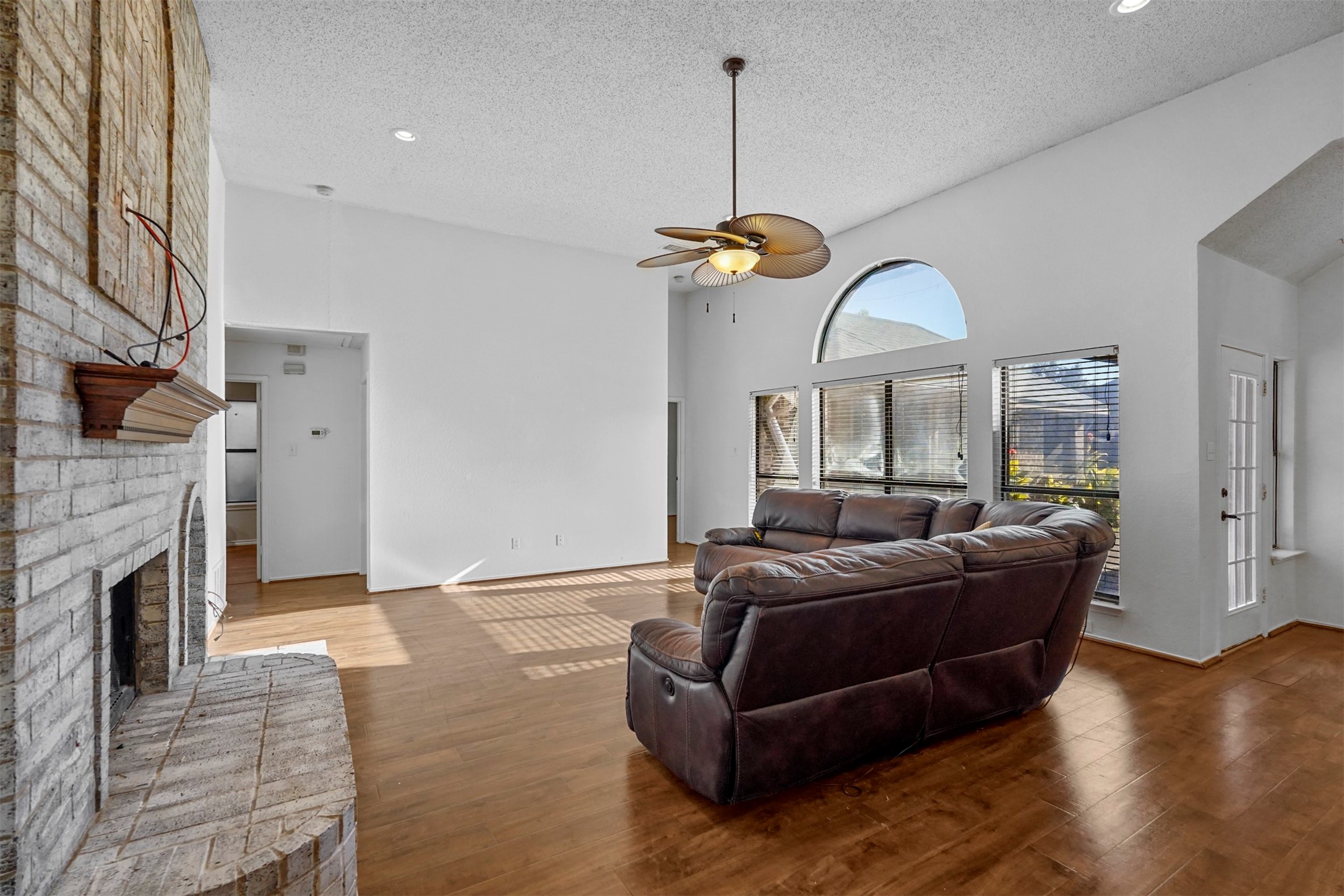 1704 Ariel Drive