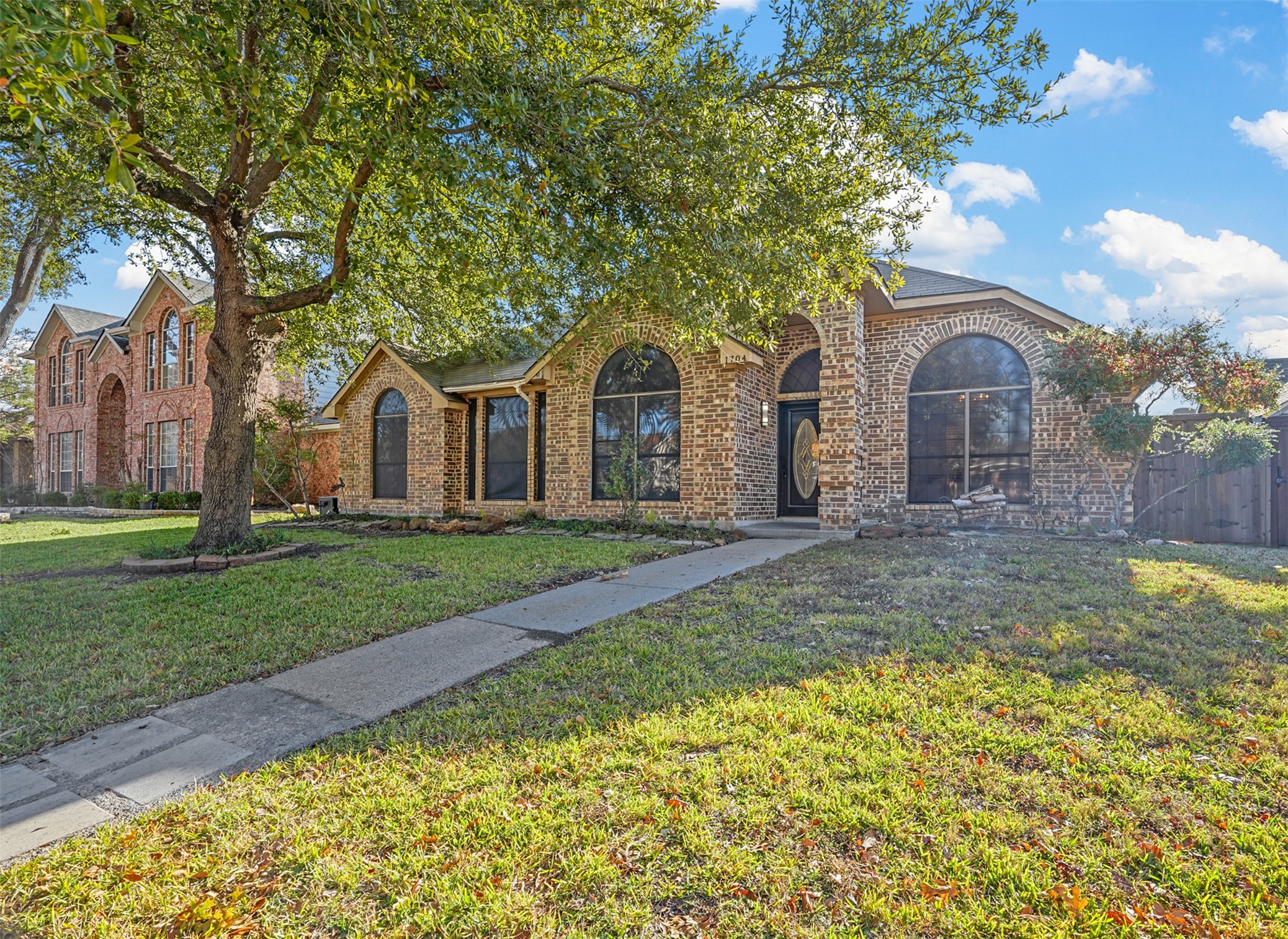 1704 Ariel Drive