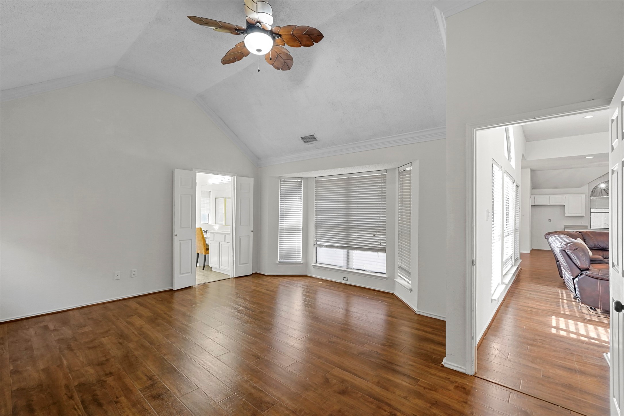 1704 Ariel Drive