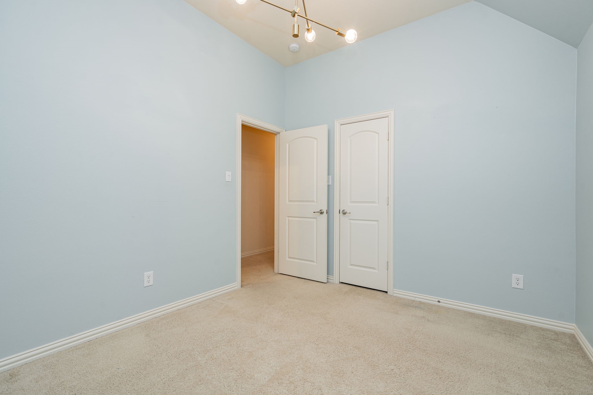 607 Miramar Drive