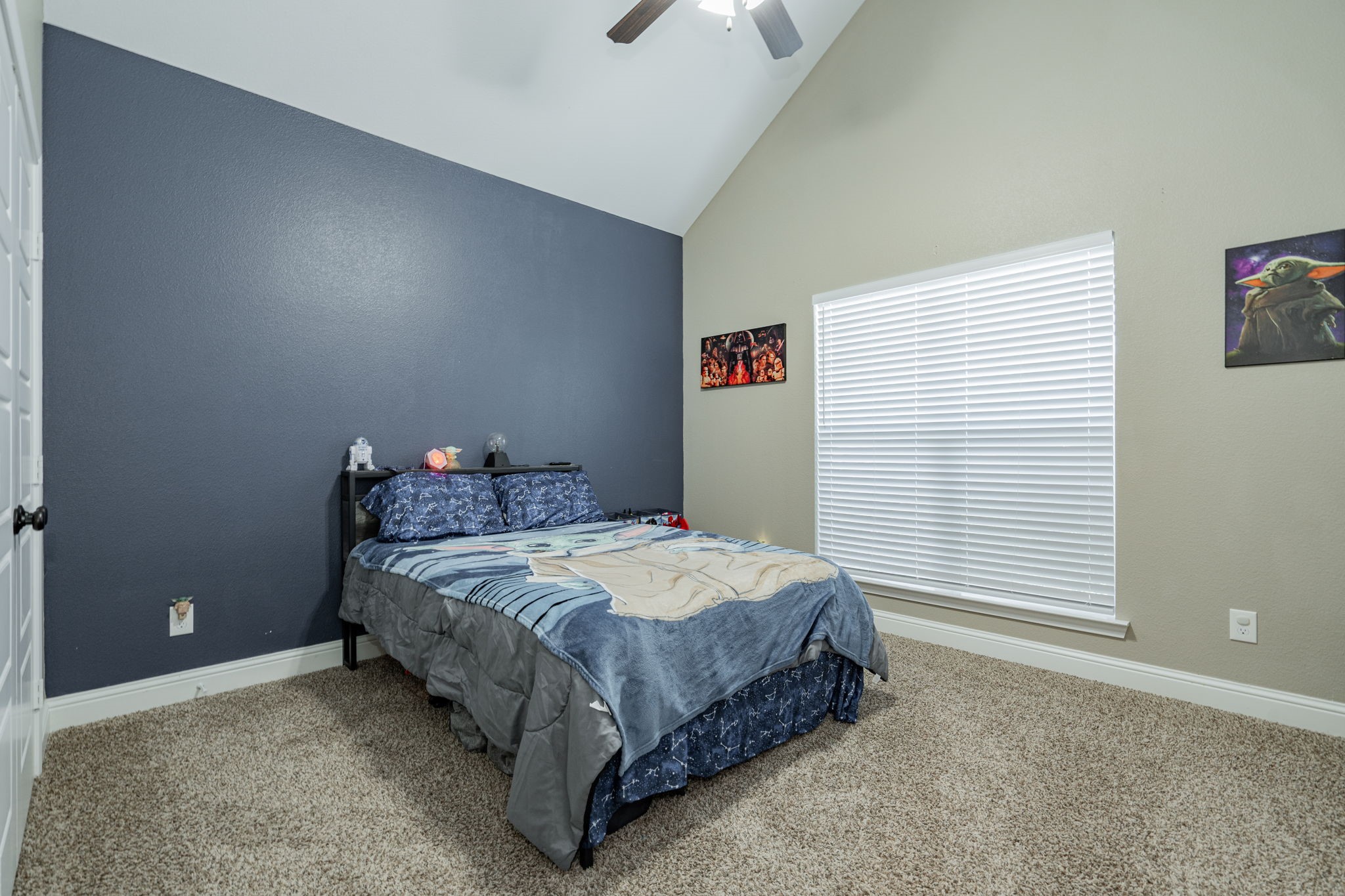 2504 Hollon Drive