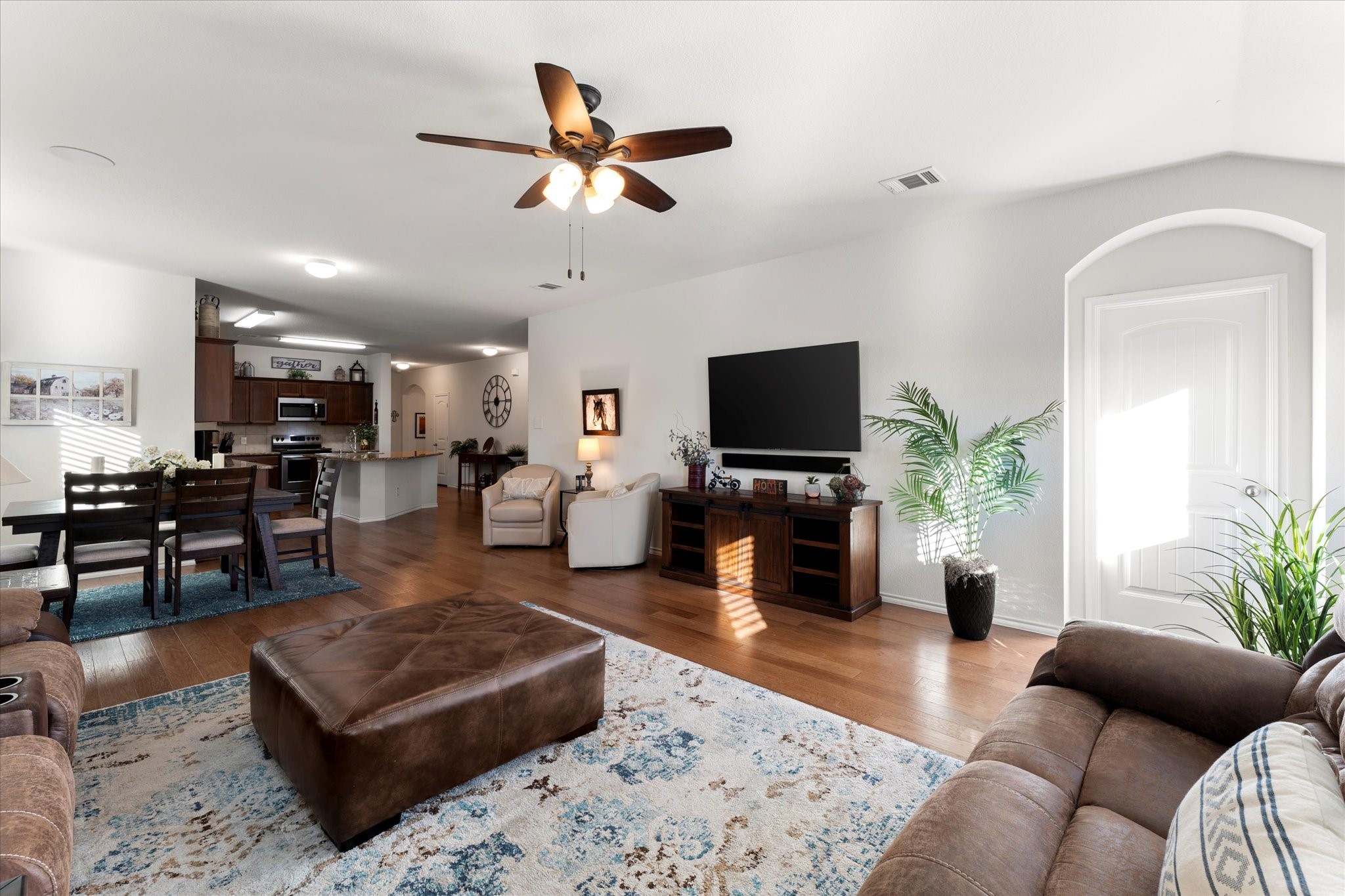 2335 Bryant Lane