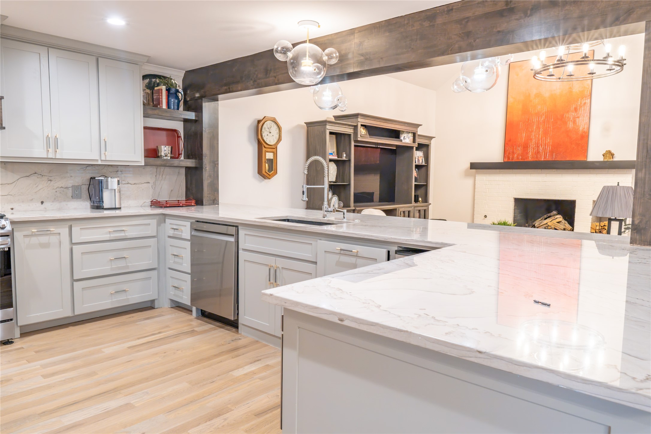 5528 Challenger Court