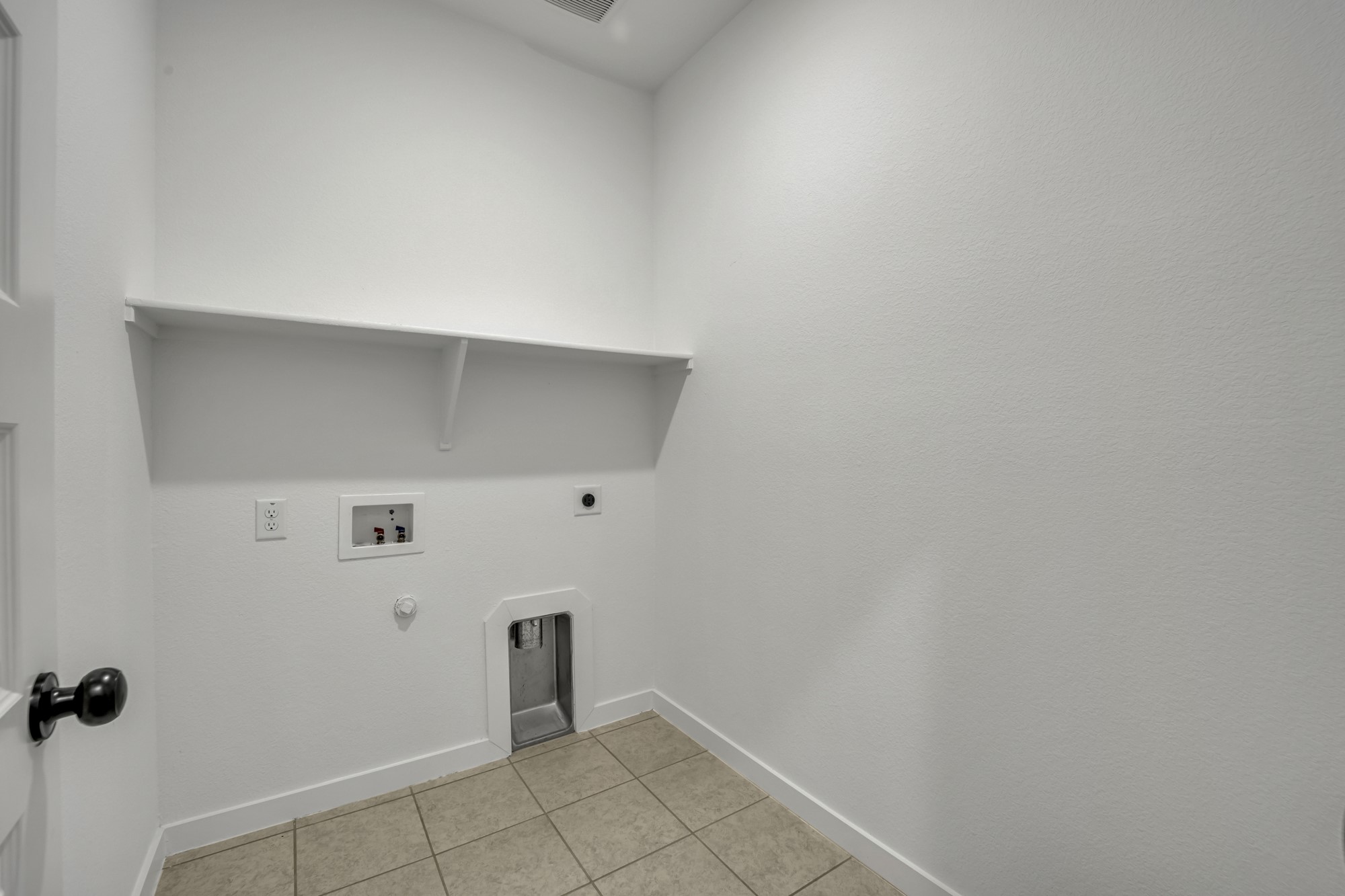 1803 Huntsman Way