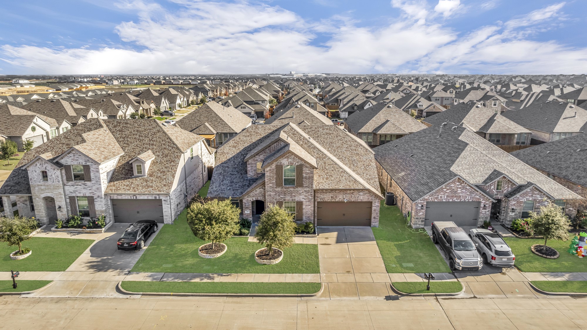 1803 Huntsman Way