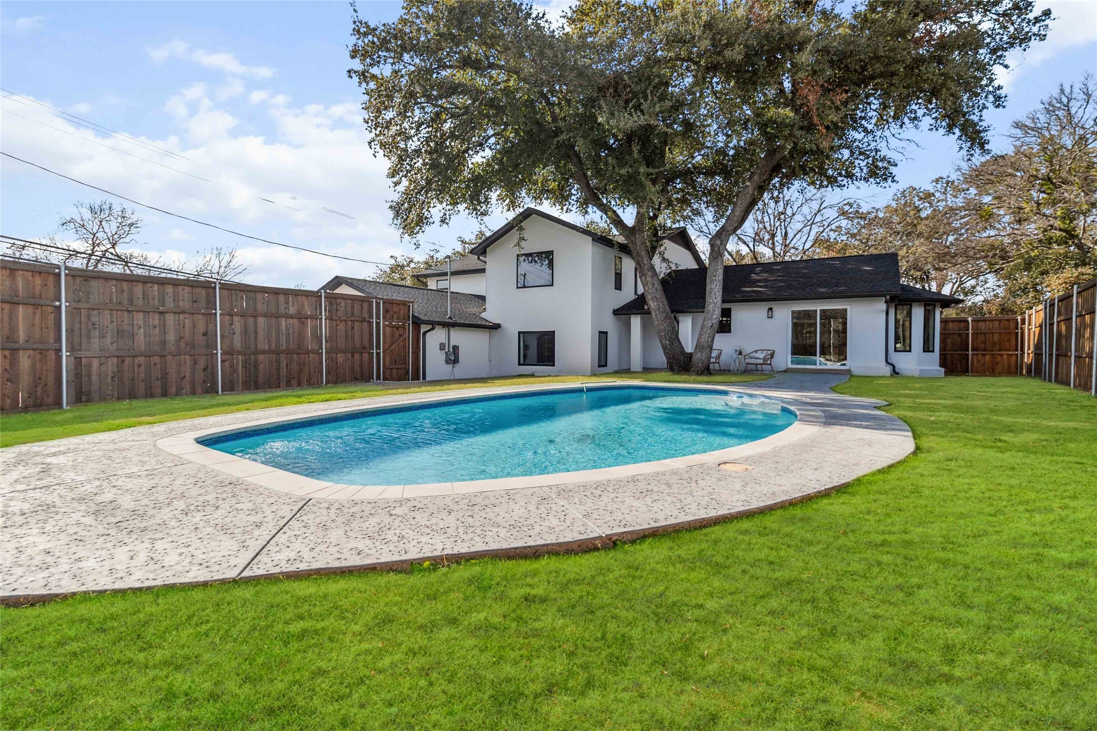 13306 Rolling Hills Lane