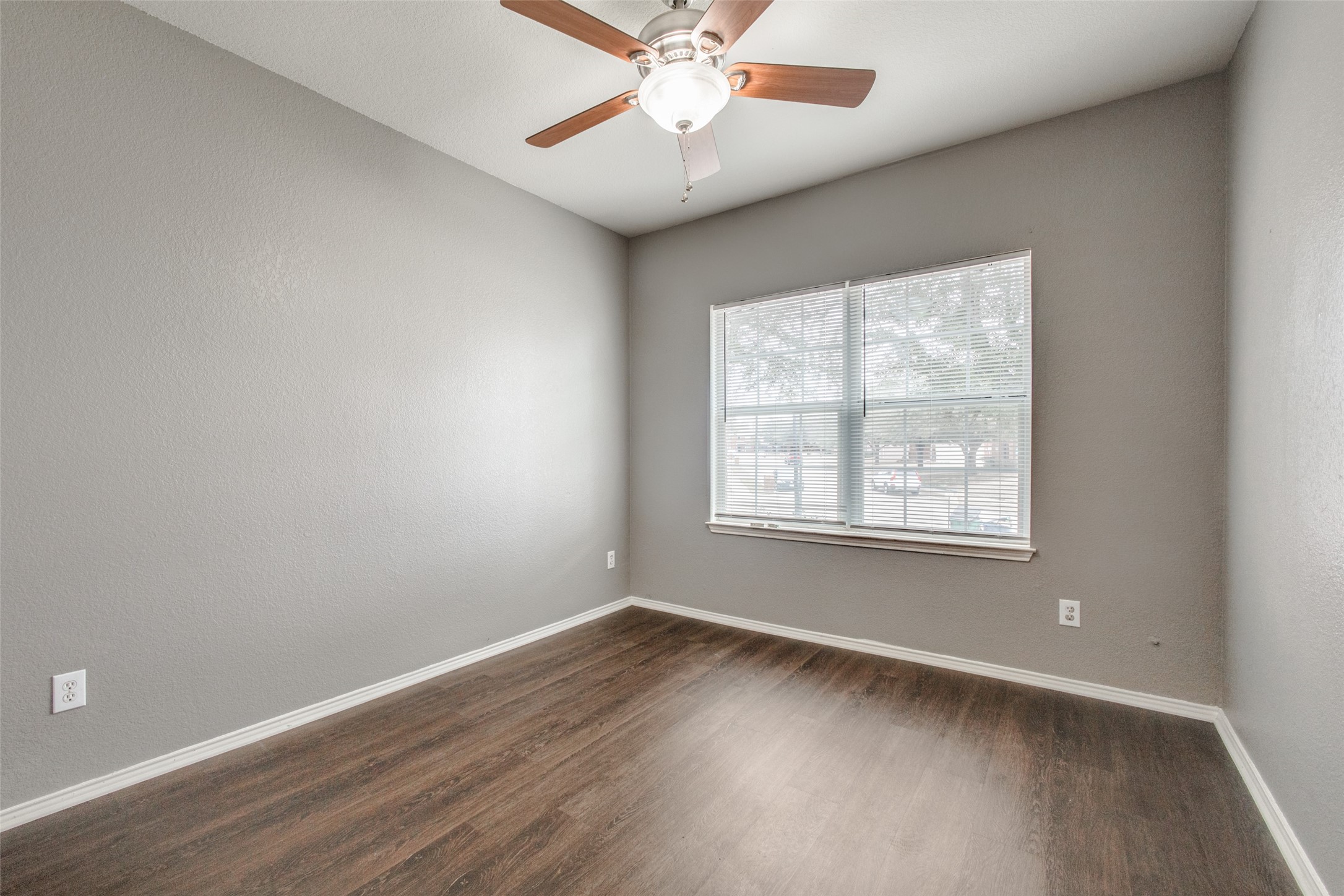 3483 Smoketree Drive