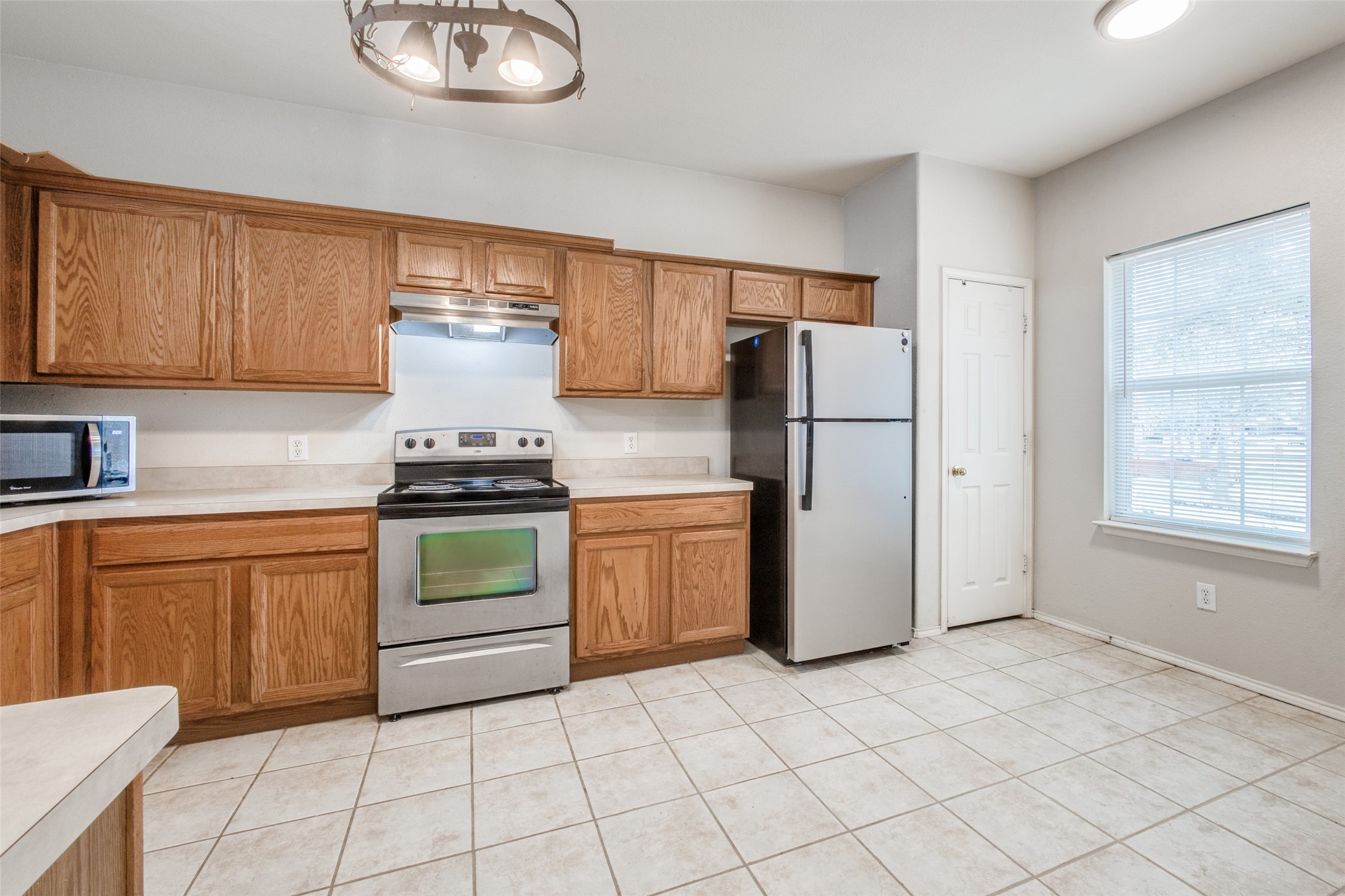 3483 Smoketree Drive