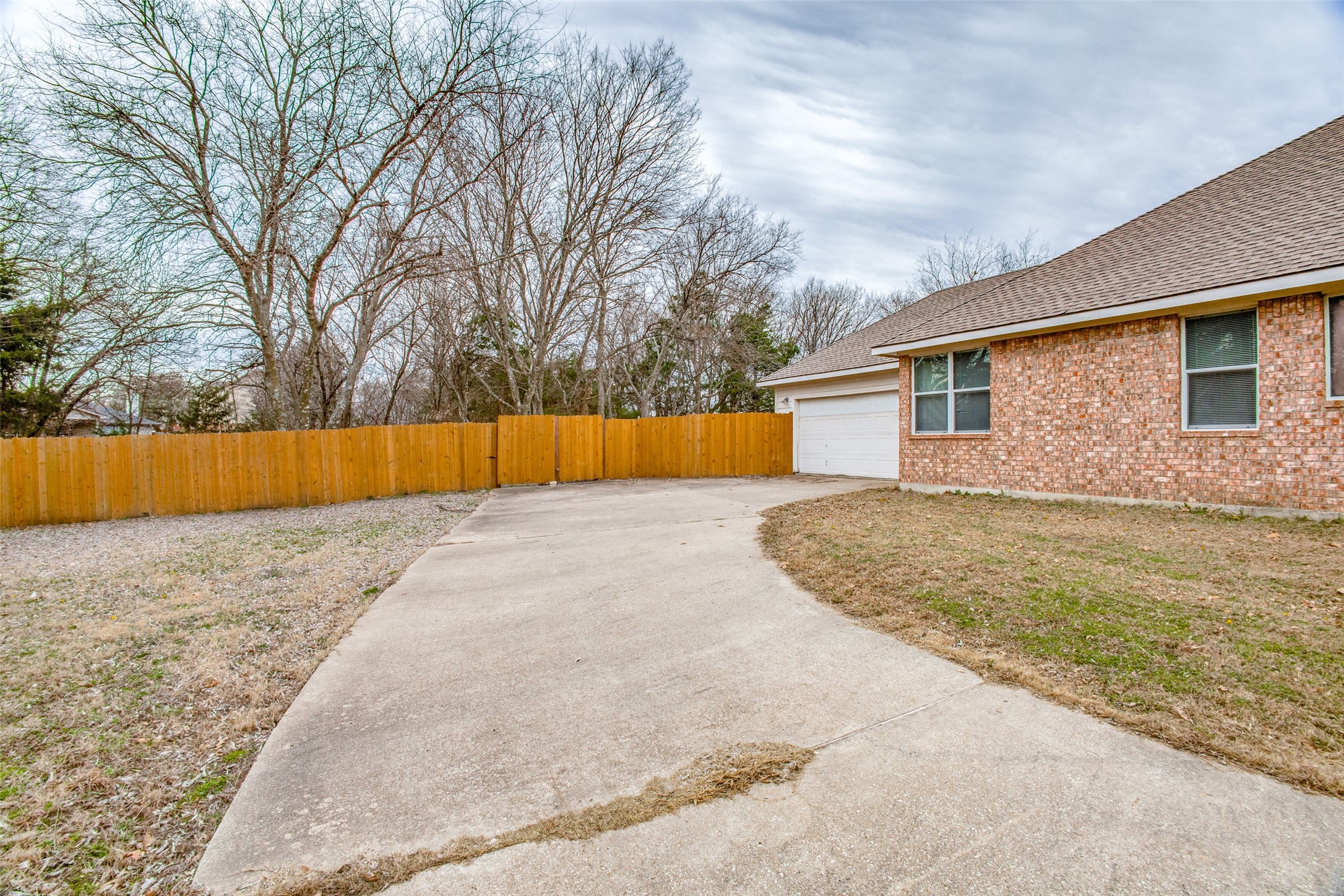 3483 Smoketree Drive