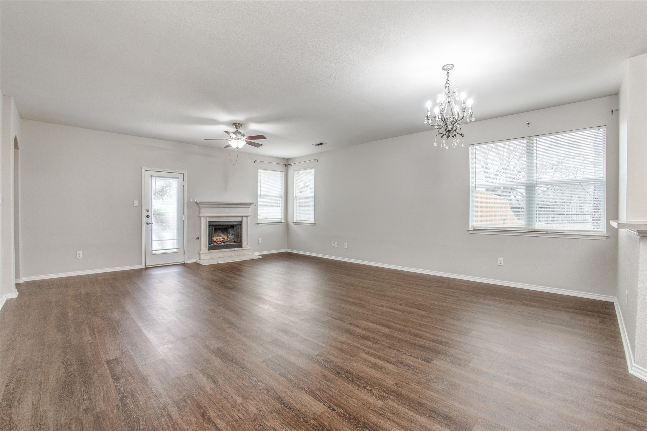 3483 Smoketree Drive