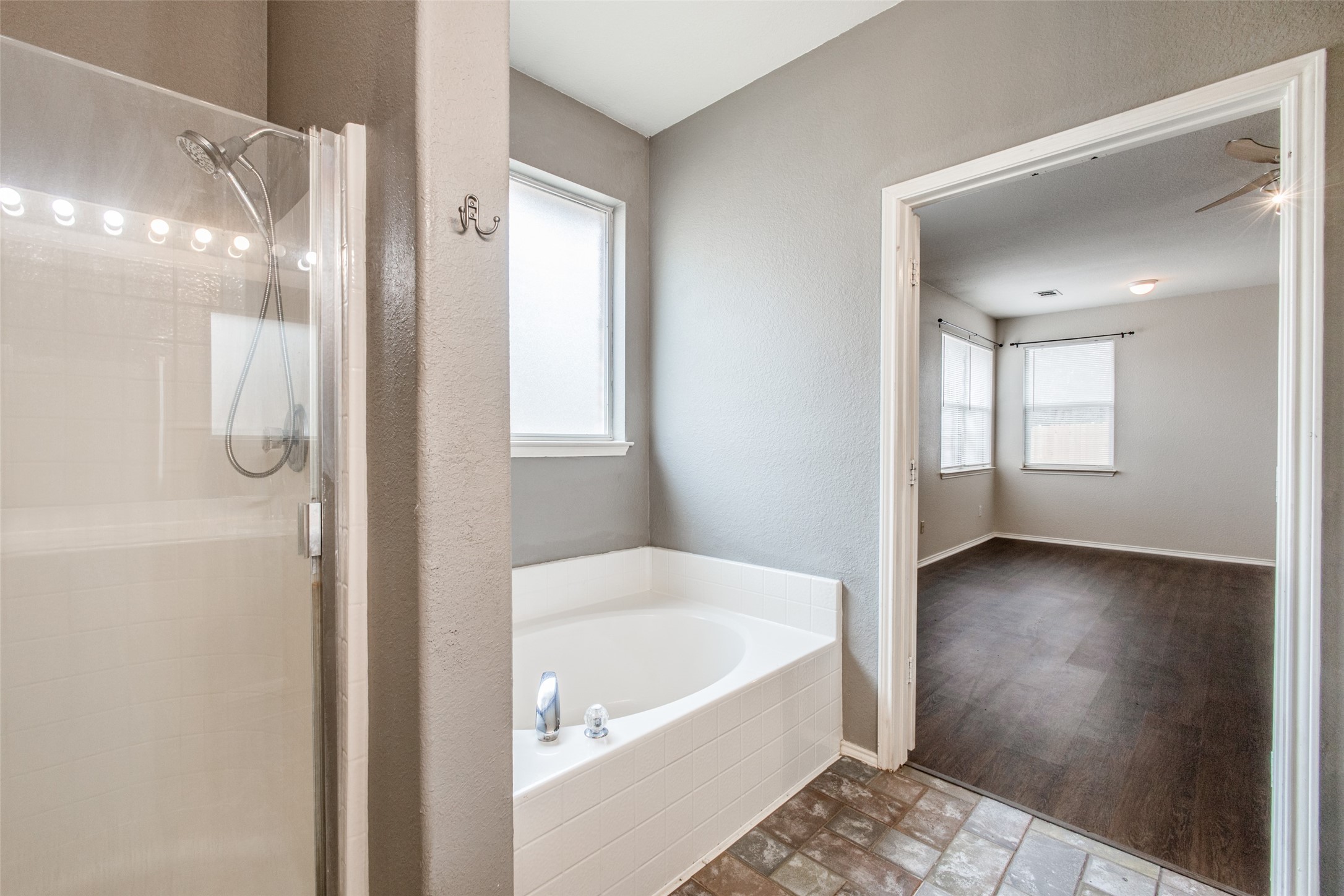 3483 Smoketree Drive