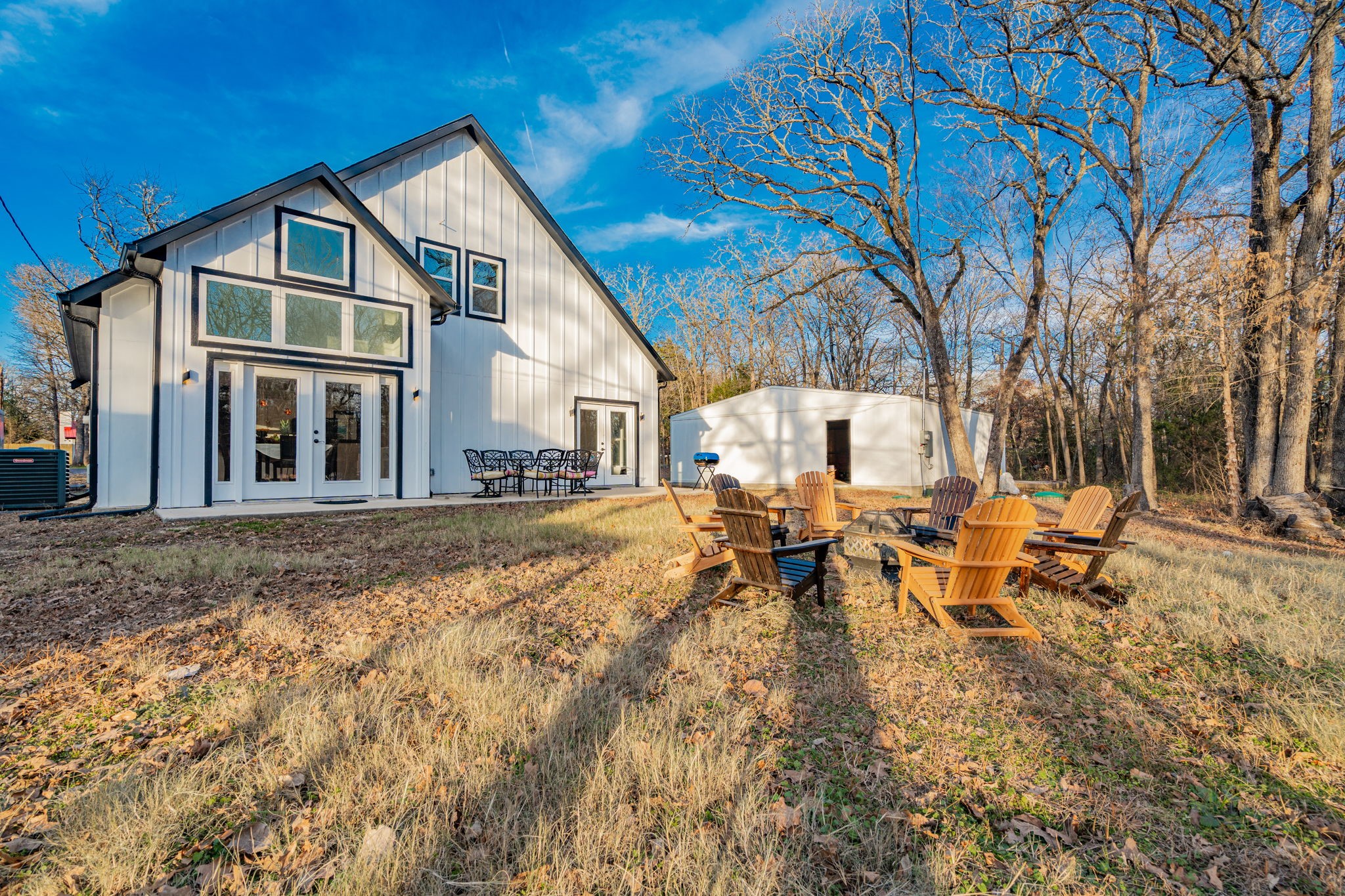 2411 Live Oak Street