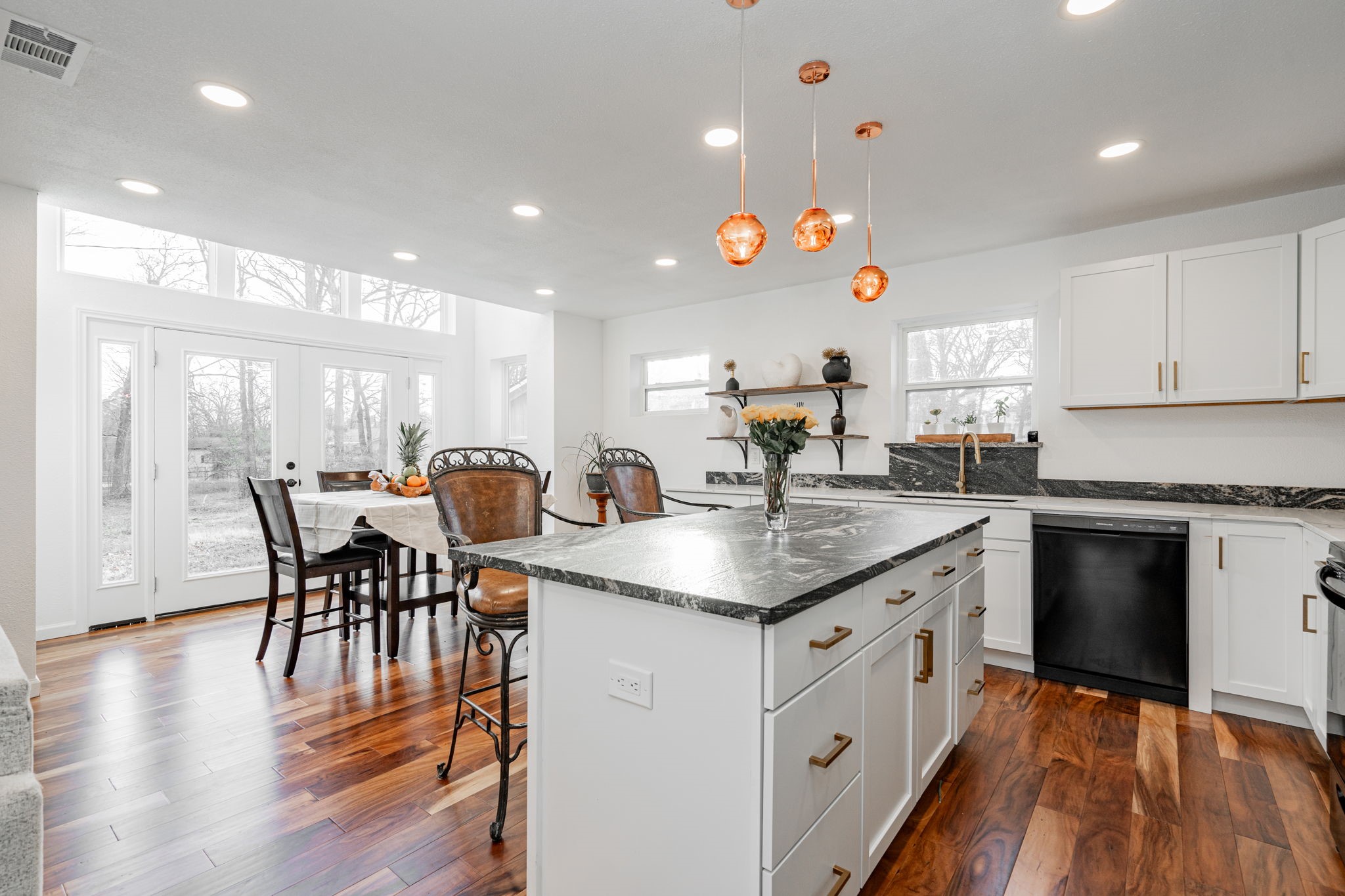 2411 Live Oak Street