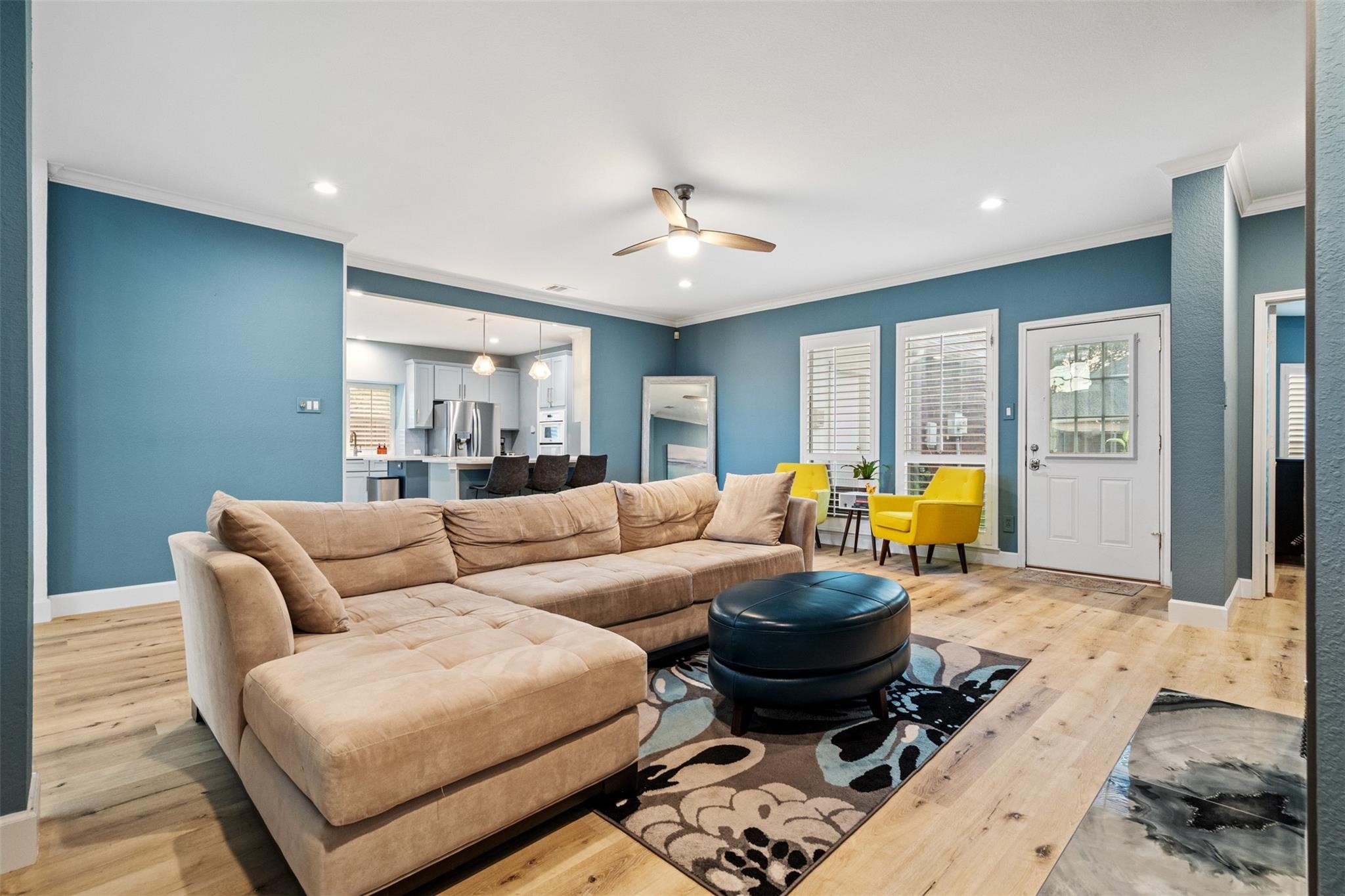 2513 Leicester Court