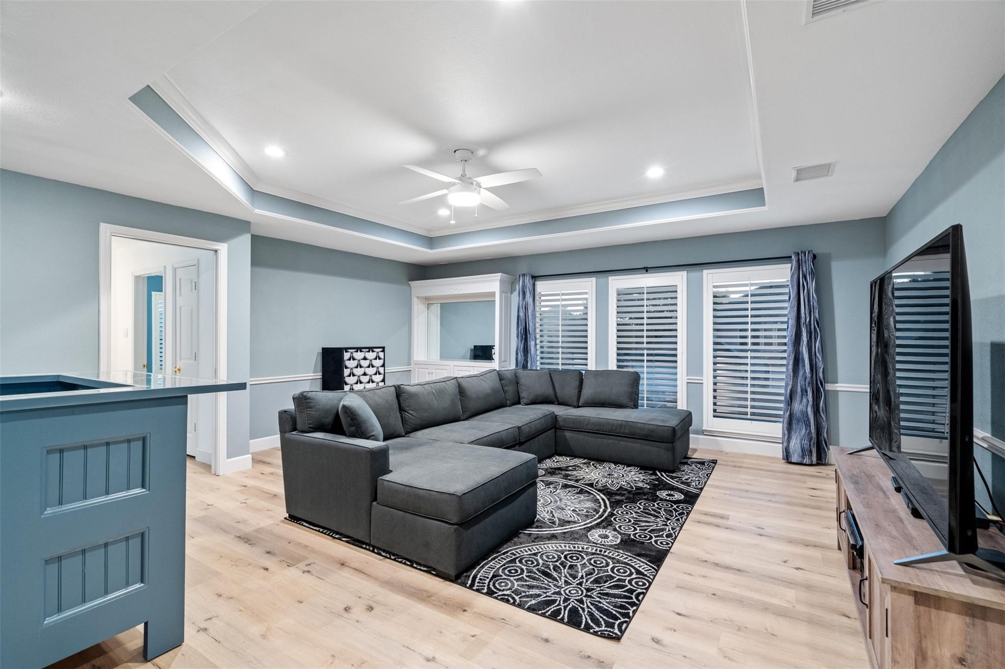 2513 Leicester Court