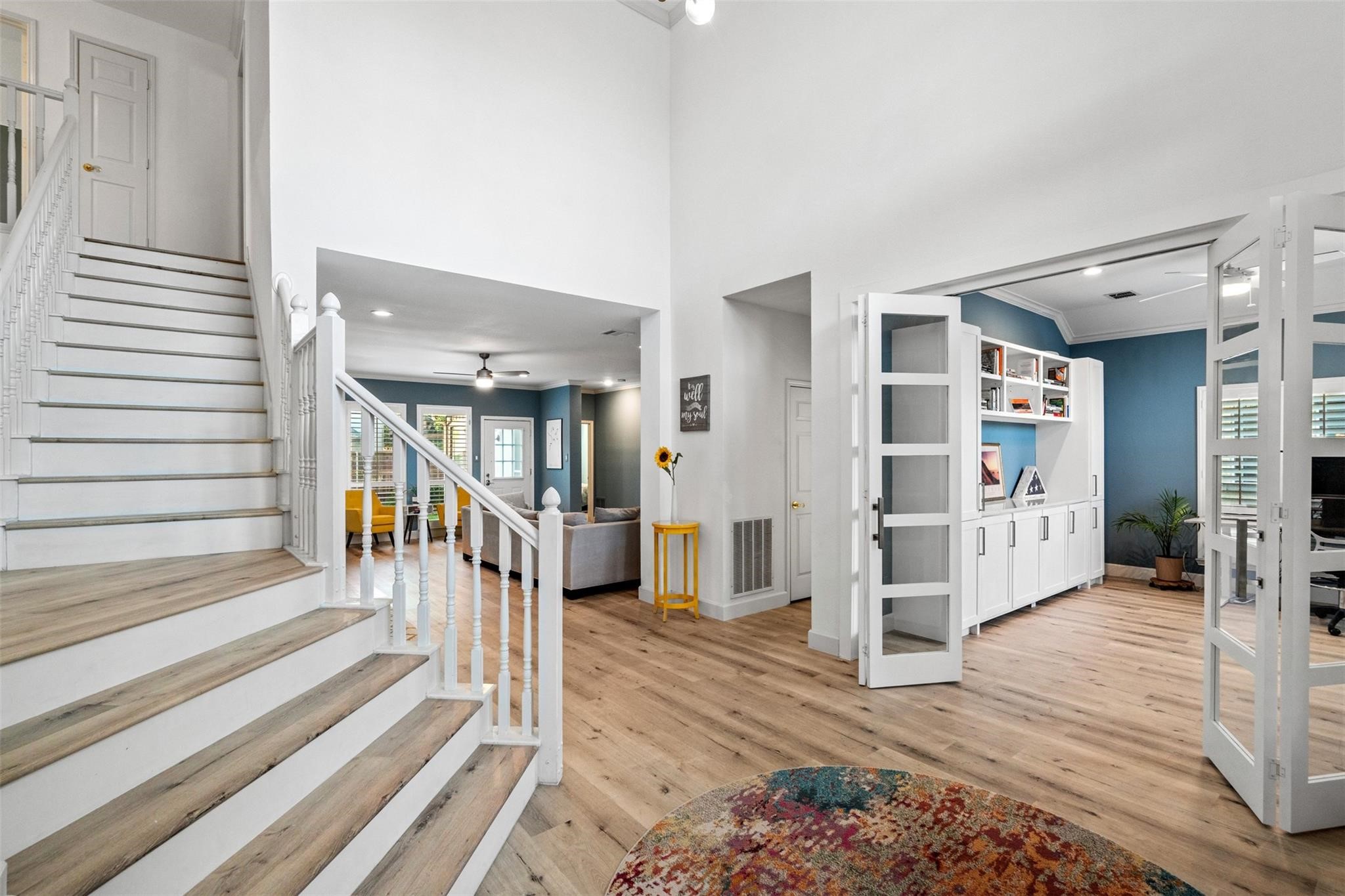 2513 Leicester Court