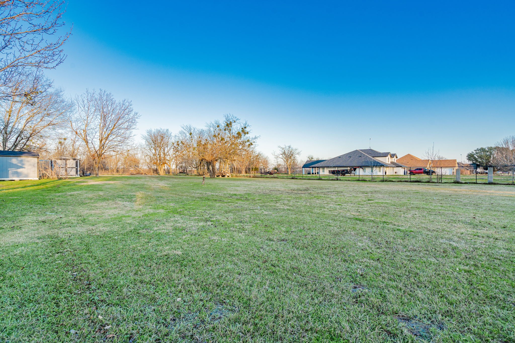1025 Country Lane