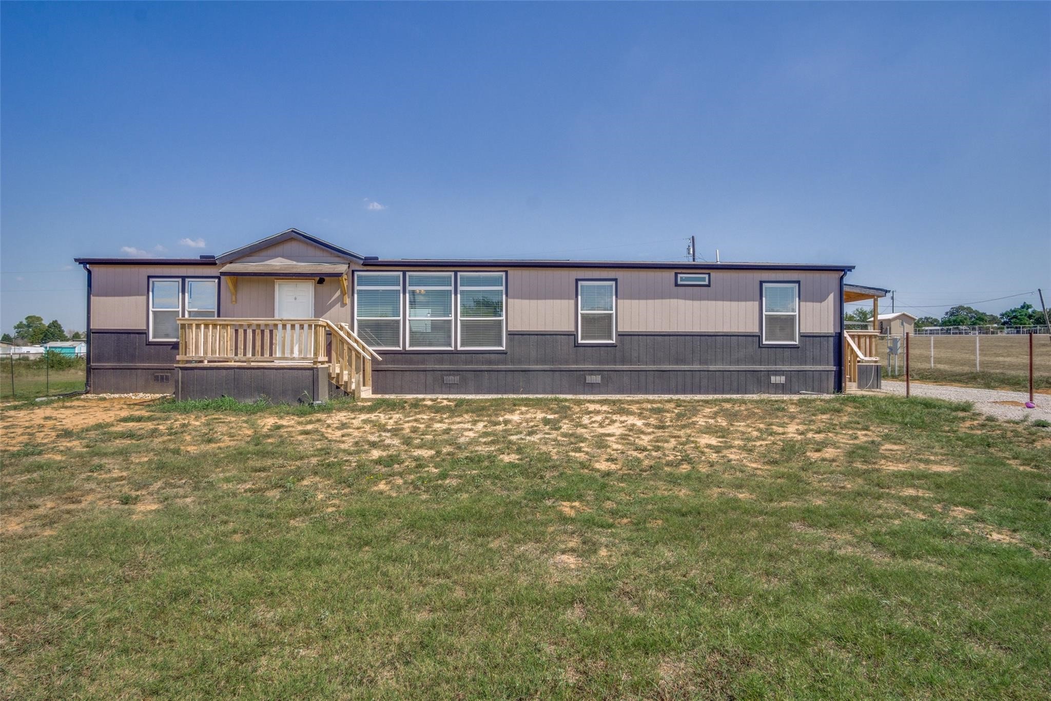 233 Salt Grass Circle