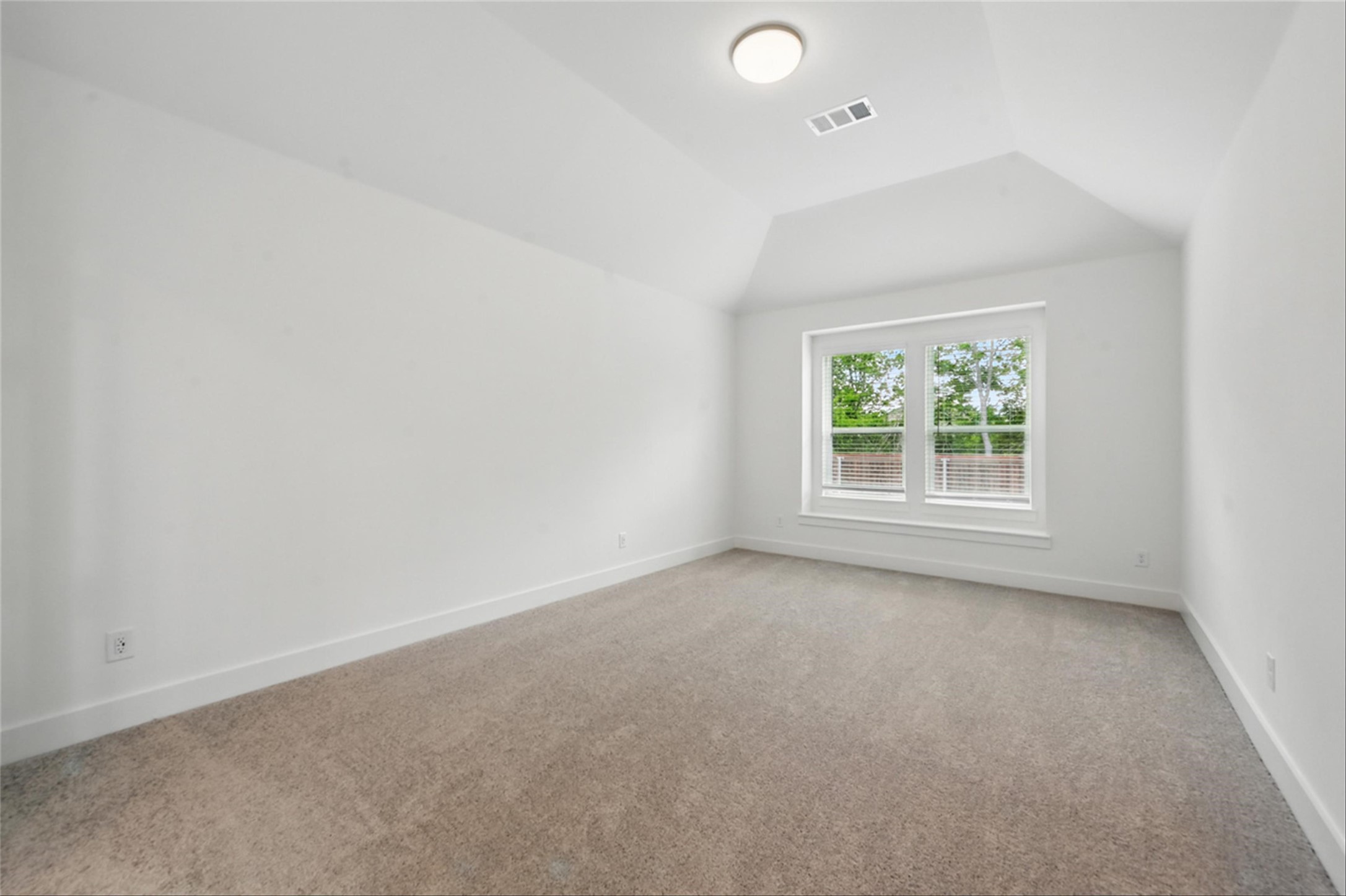 1748 Secco Way