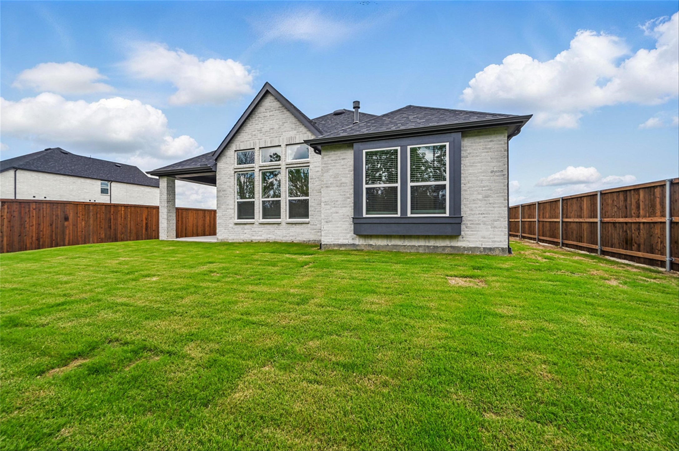 1748 Secco Way
